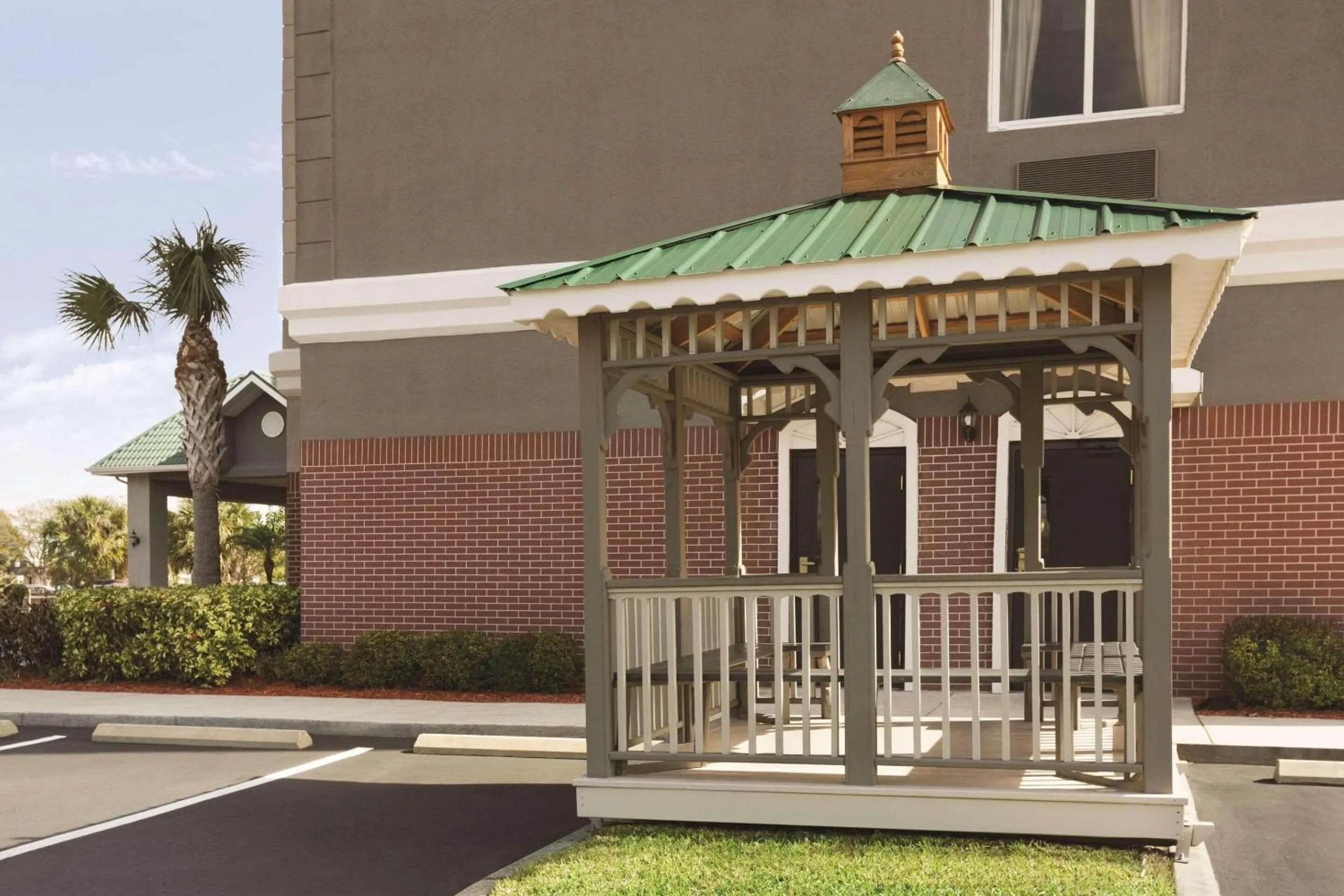Property building in Country Inn & Suites by Radisson, St Petersburg - Clearwater, FL