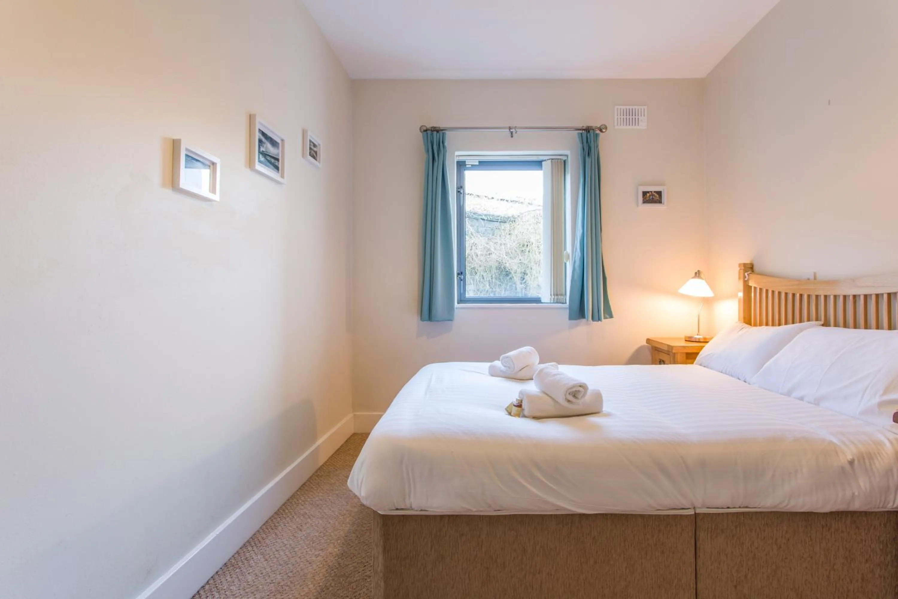 Bedroom, Bed in The Artane Self Catering