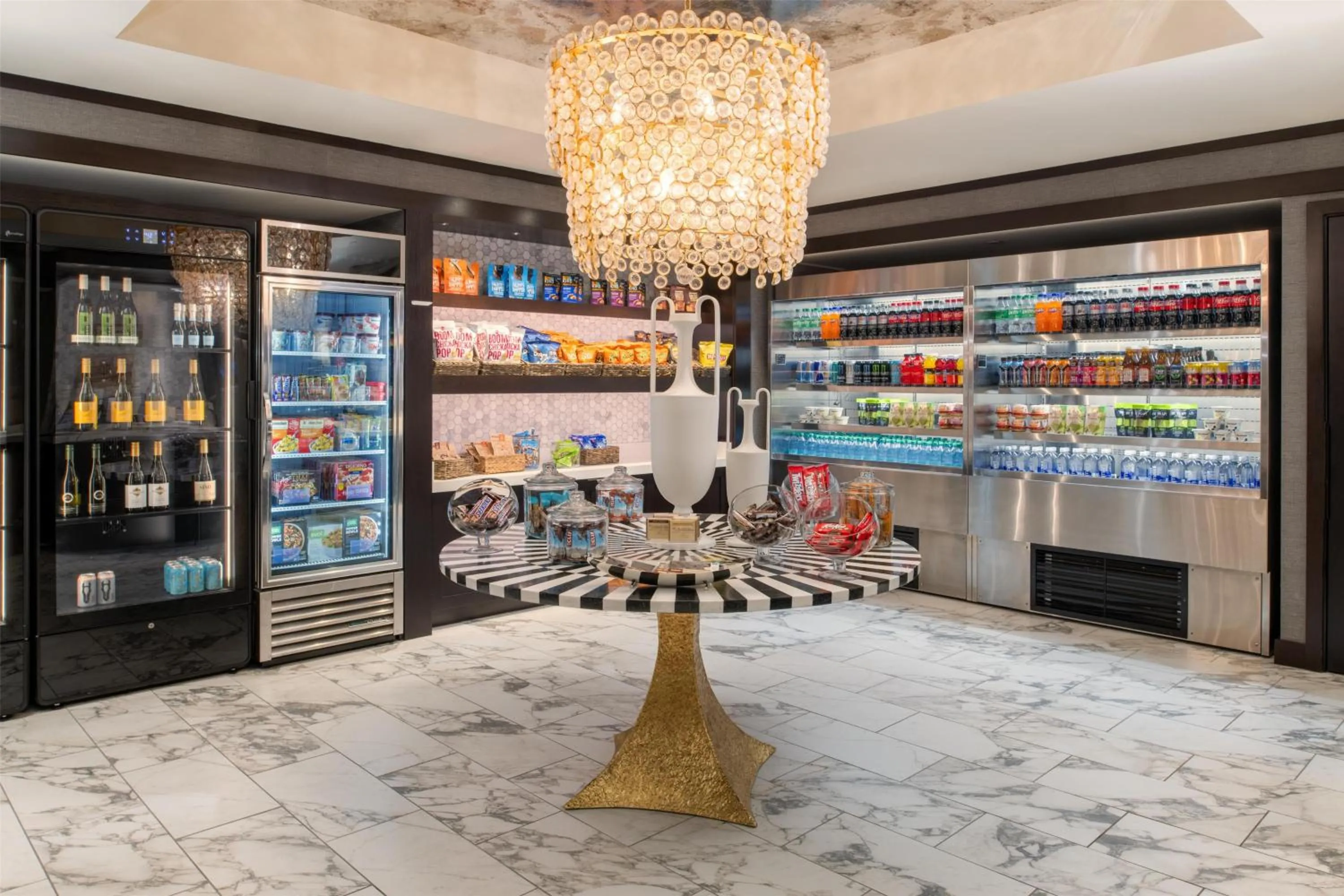 Restaurant/places to eat in Embassy Suites by Hilton Portland Downtown