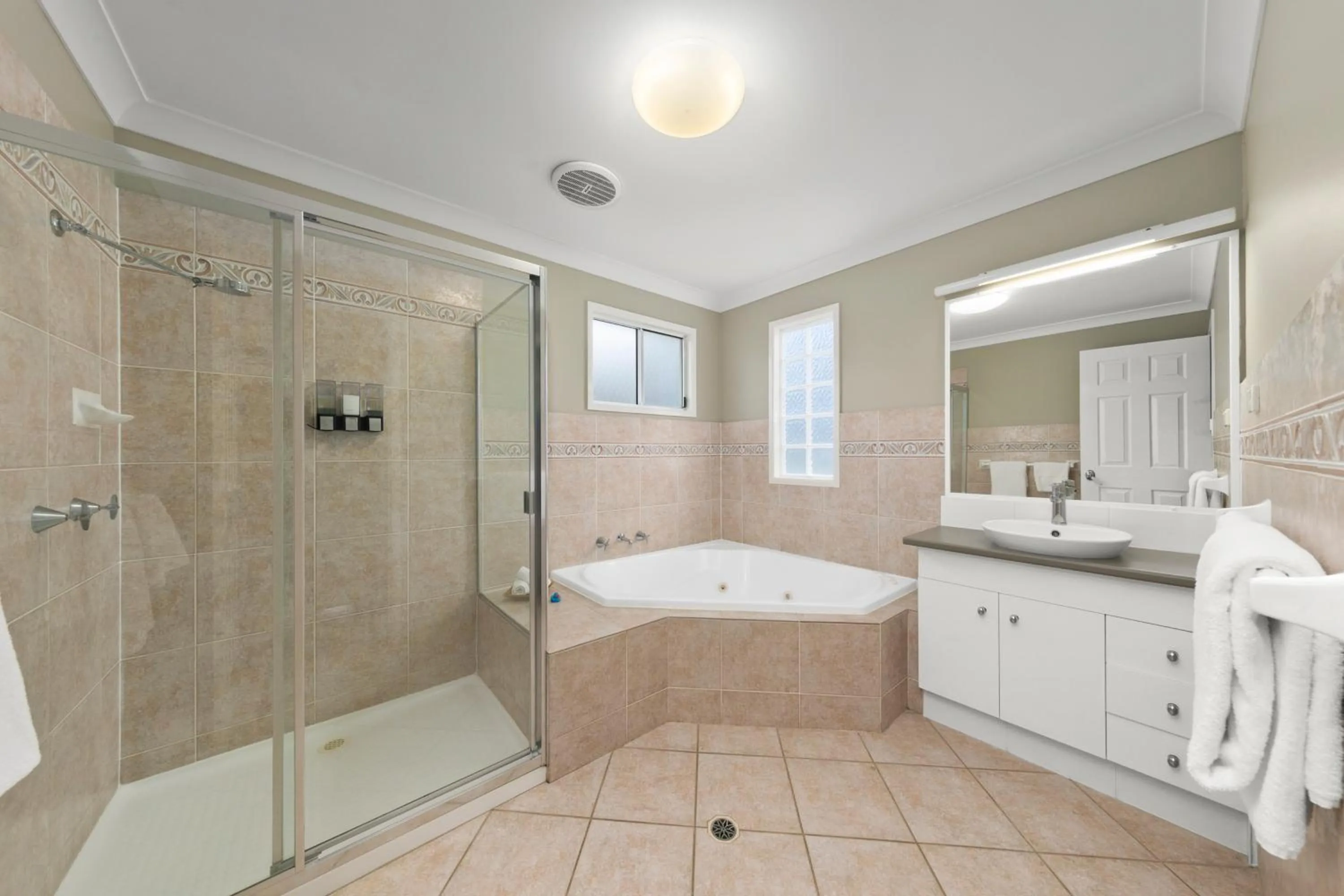 Bathroom in The Grange On Hermitage