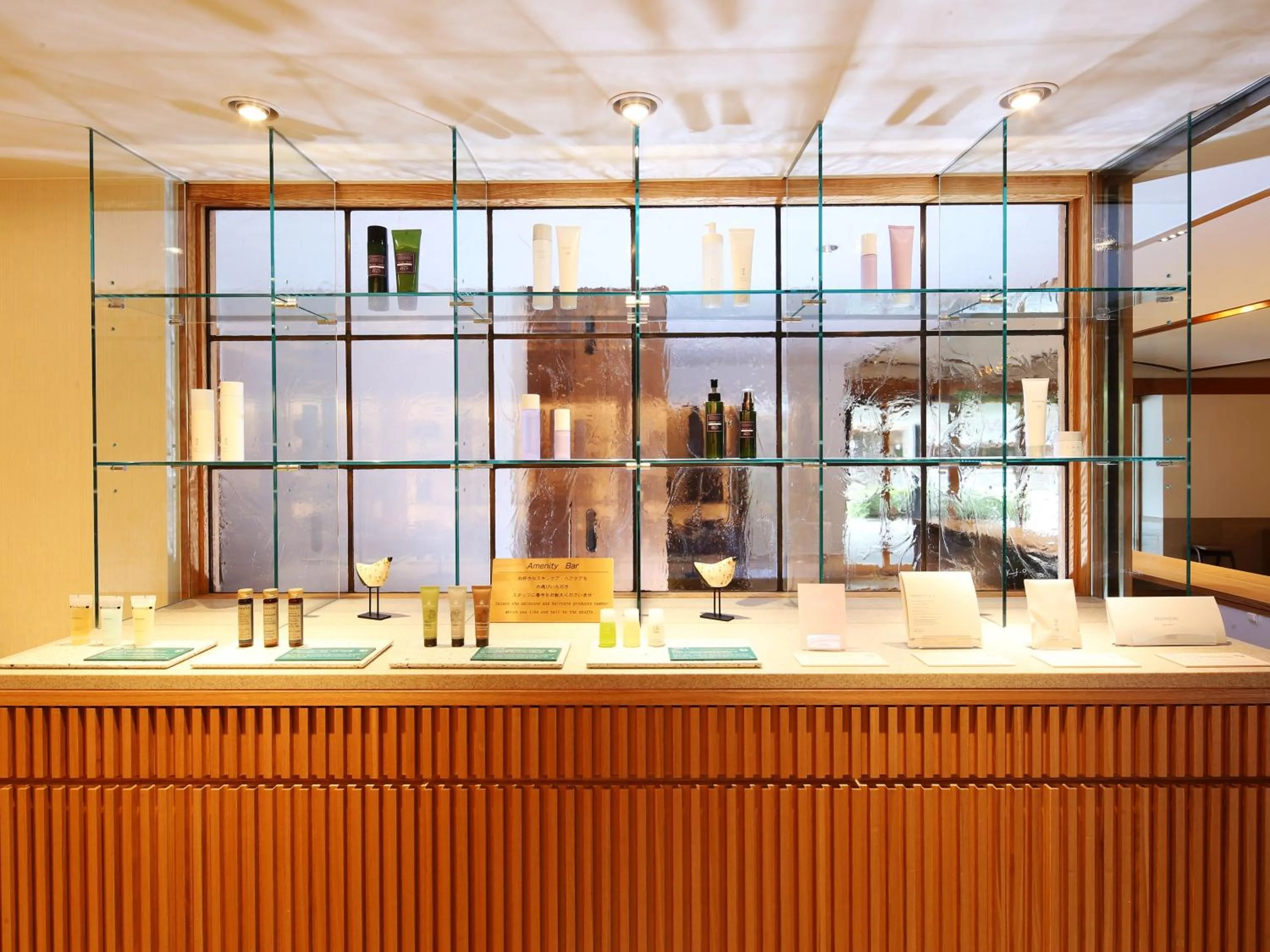 Shopping Area in Monjusou