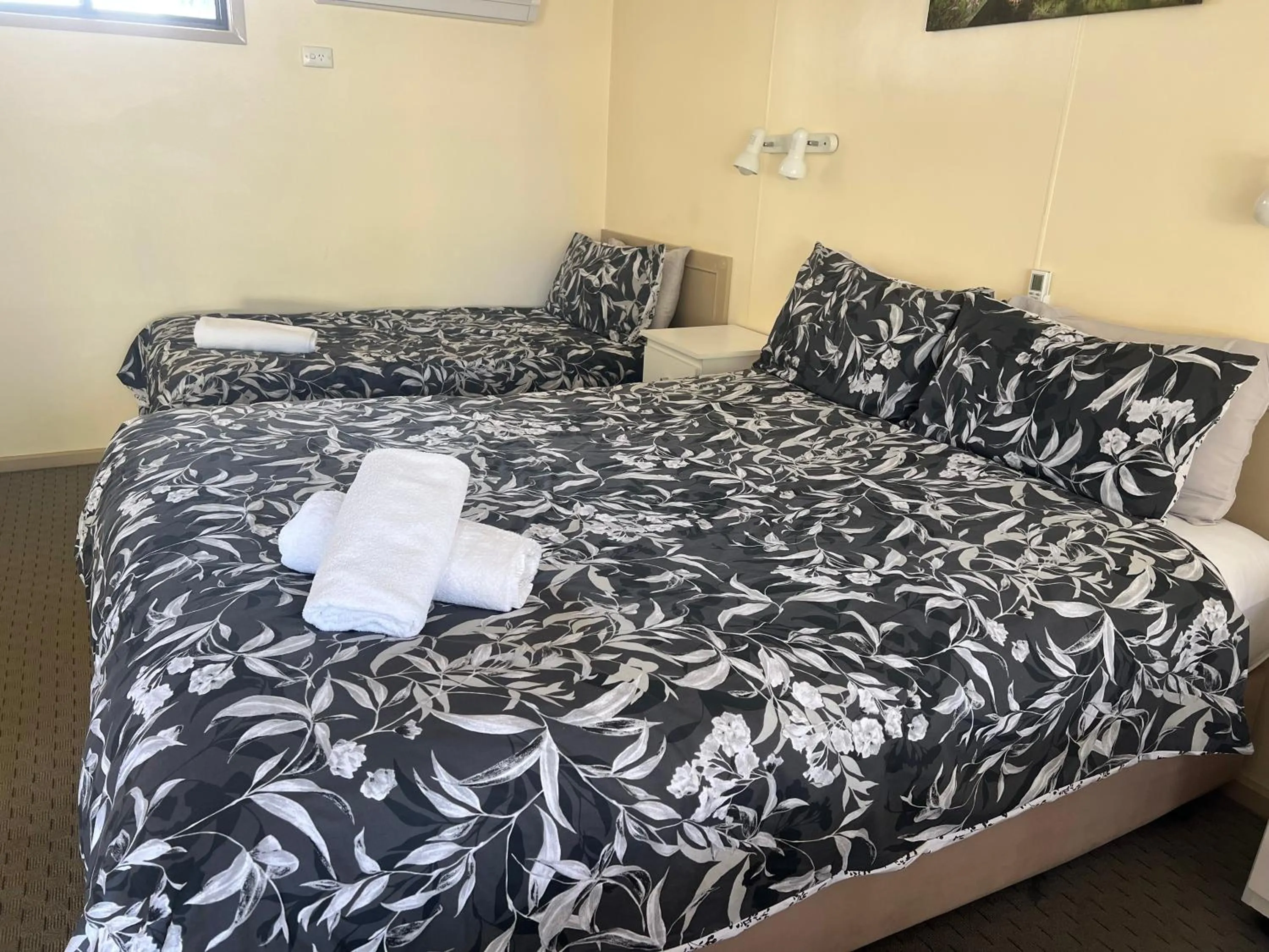 Bed in Woodmans Hill Motel