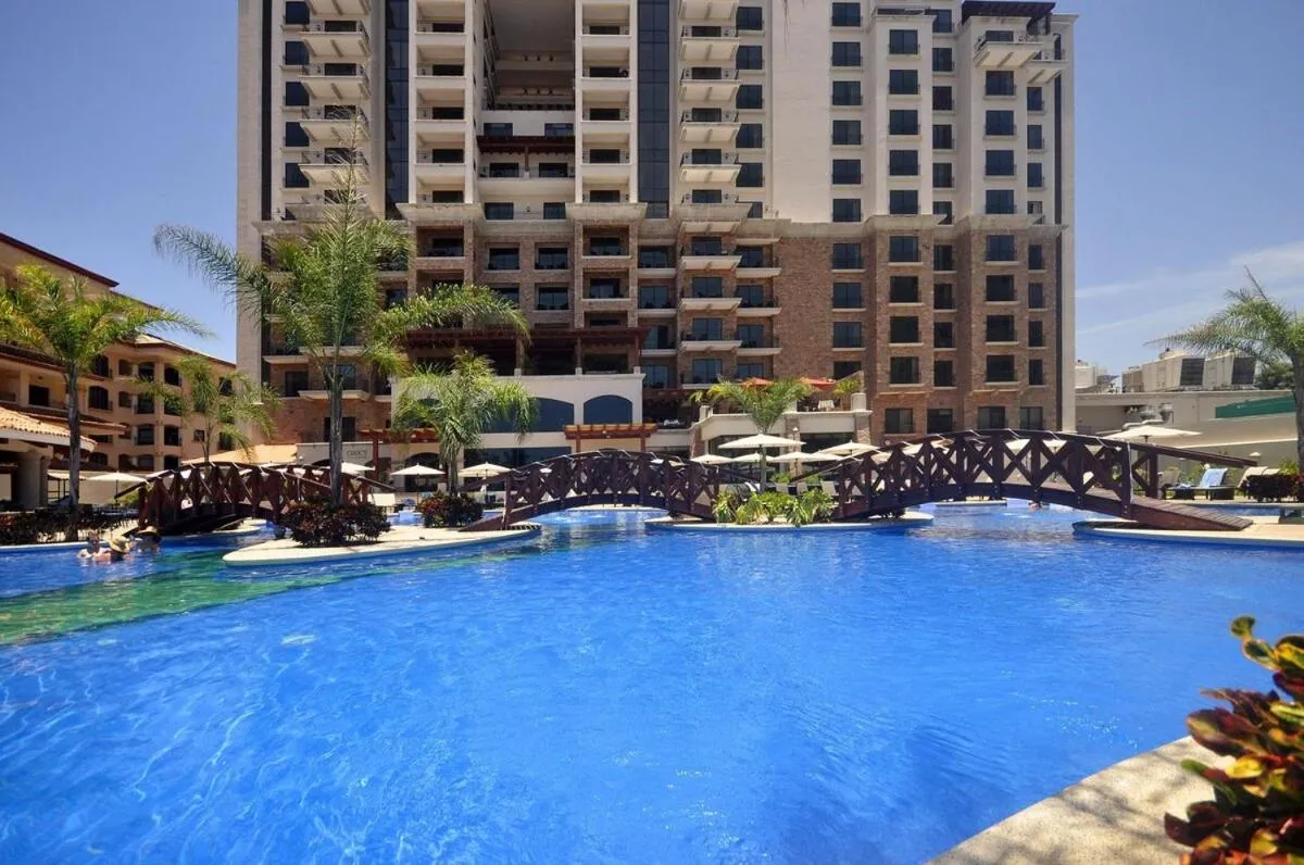 Floor plan in The Palms Jaco 1001 penthouse on the beach