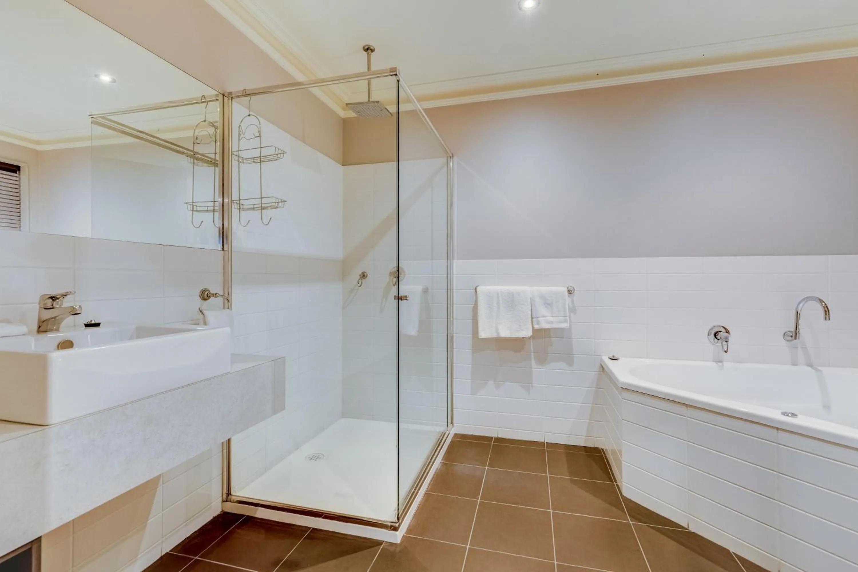 Bathroom in Seymours On Lydiard