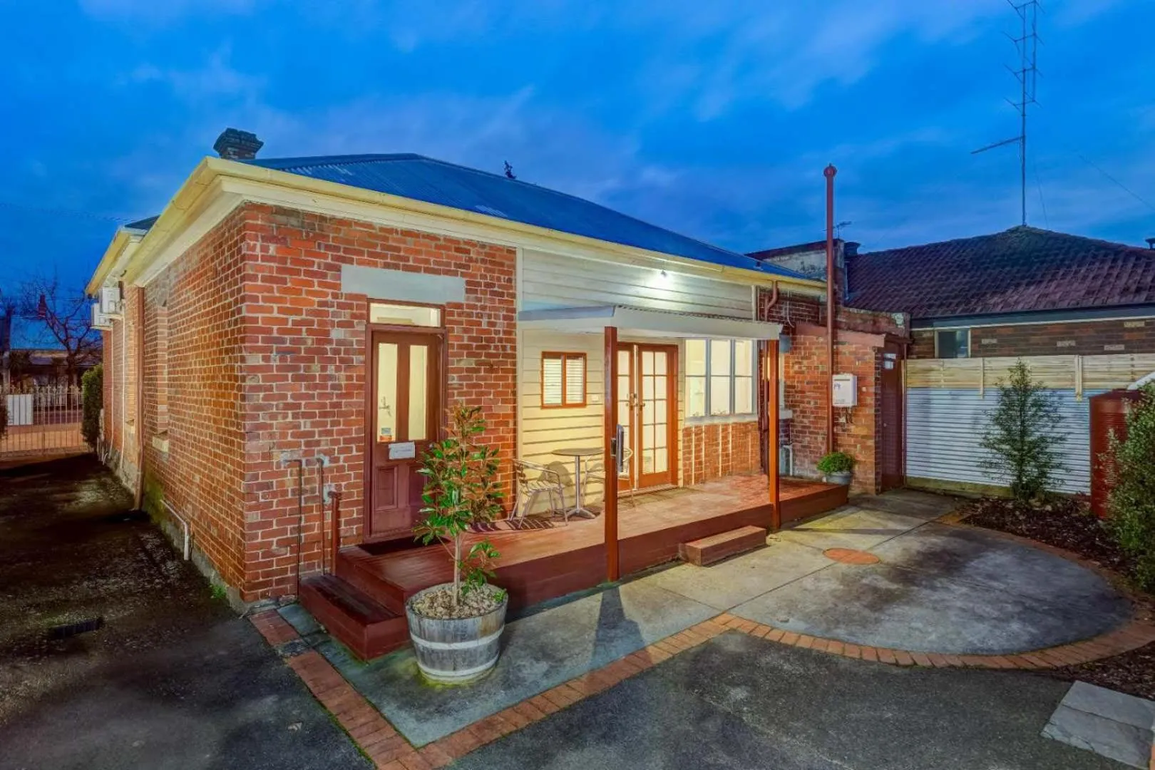 Property building in Seymours On Lydiard