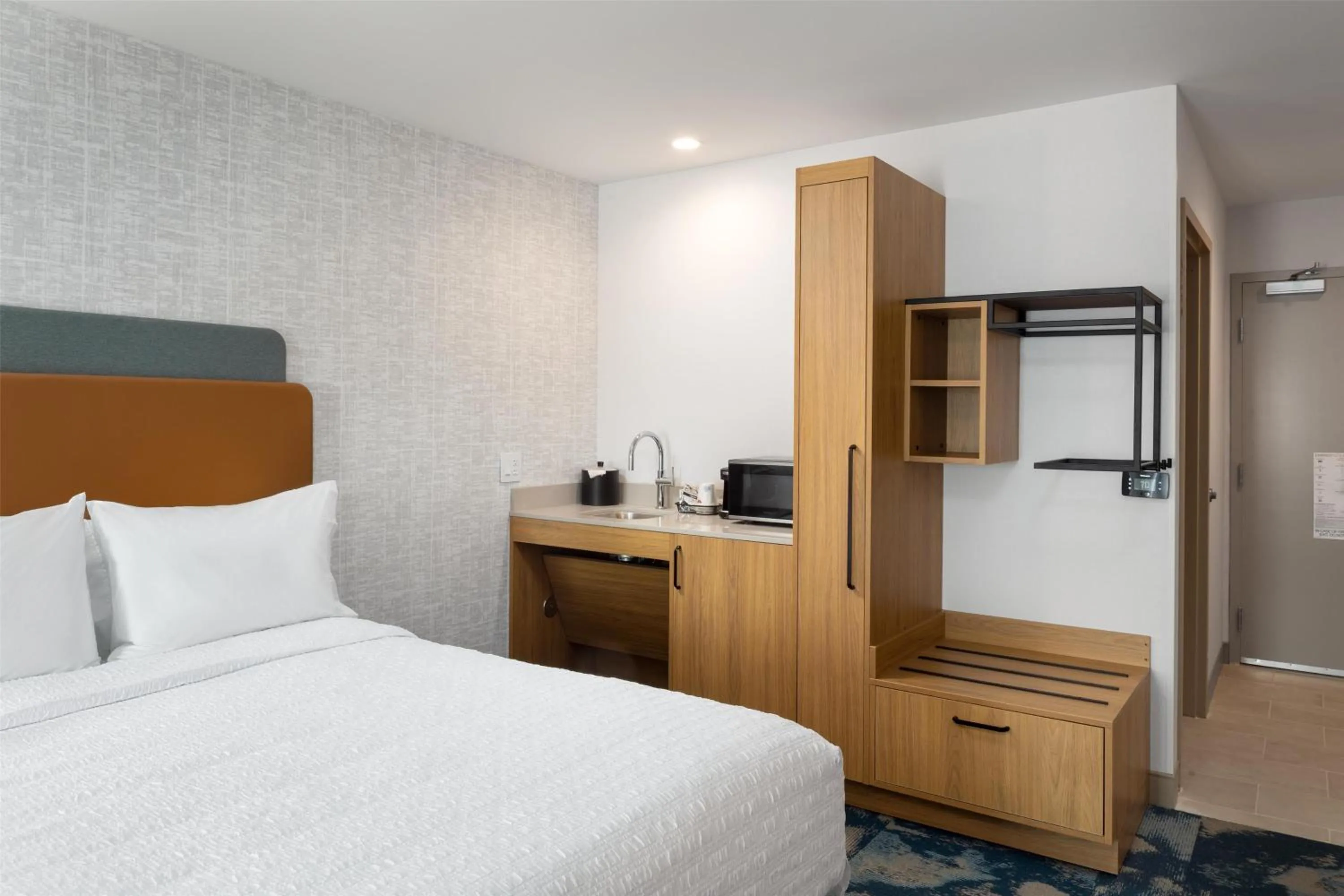 Other, Bed in Hampton Inn & Suites by Hilton San Diego SeaWorld