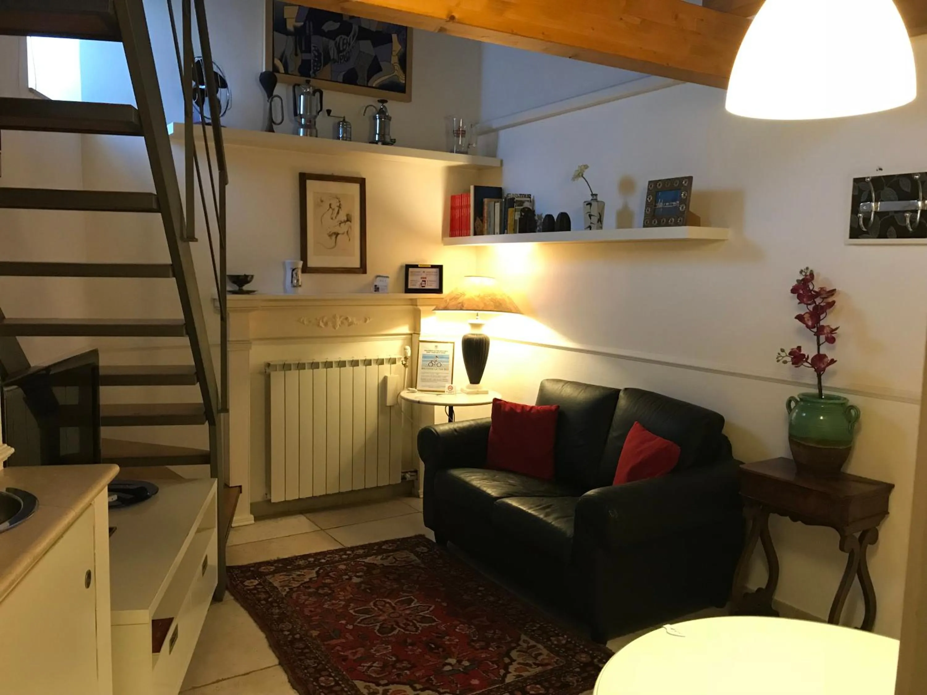 Photo of the whole room in La casa nel sole - Boutique B&B