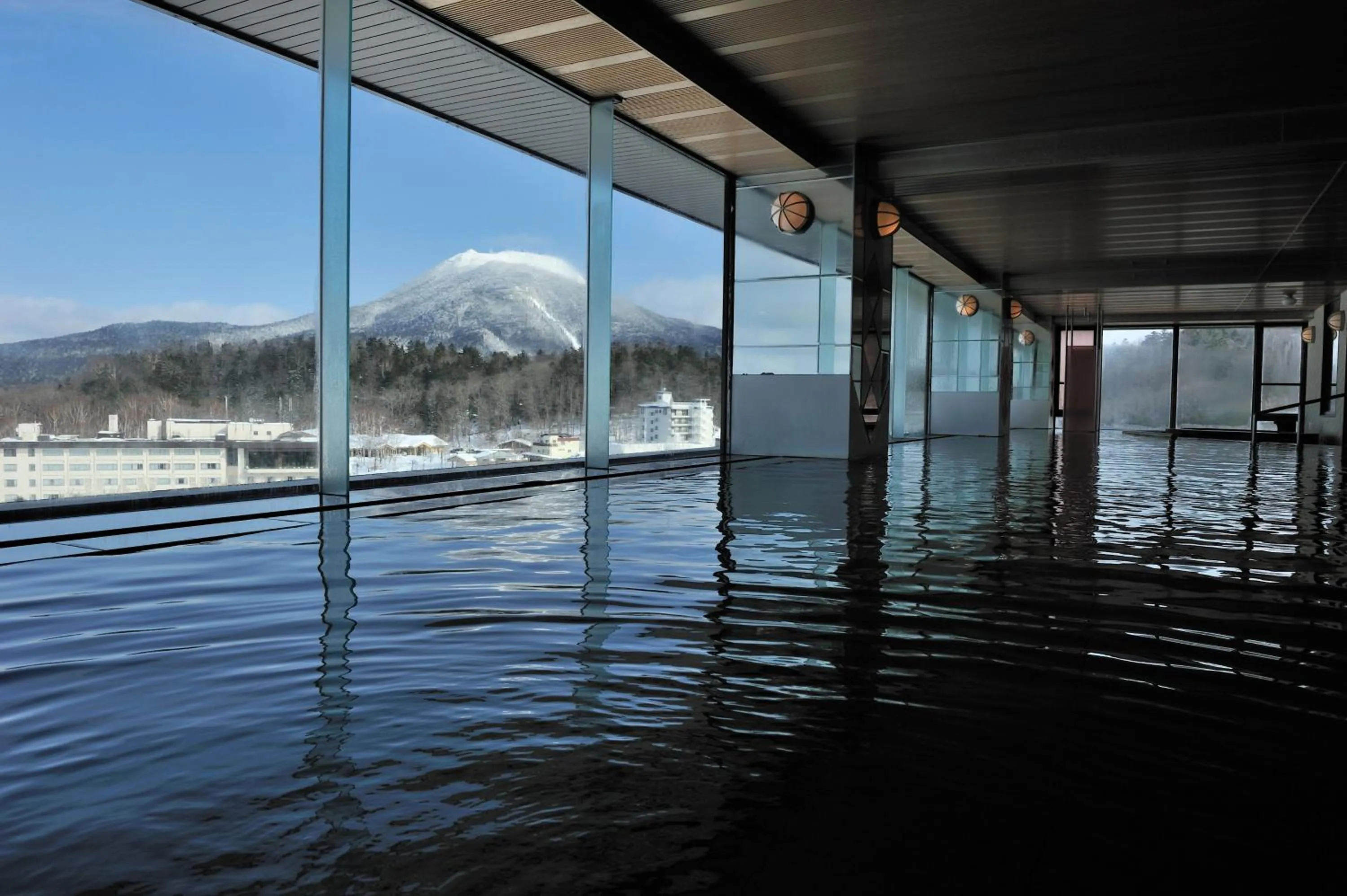 Hot Spring Bath in New Akan Hotel
