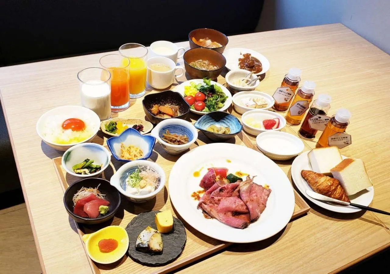 Buffet breakfast in Hotel Binario Umeda