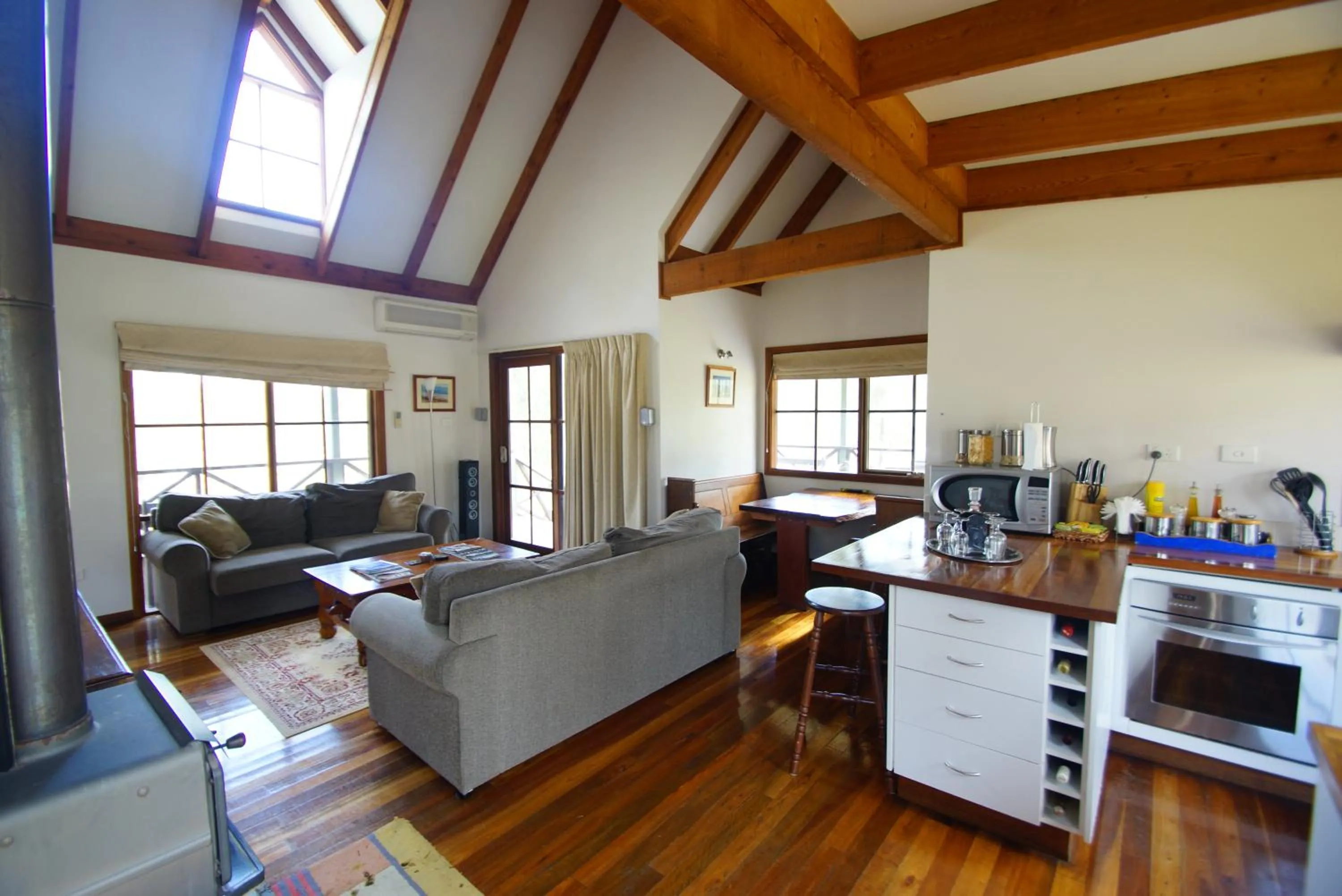 Kitchen or kitchenette in Manzanilla Ridge