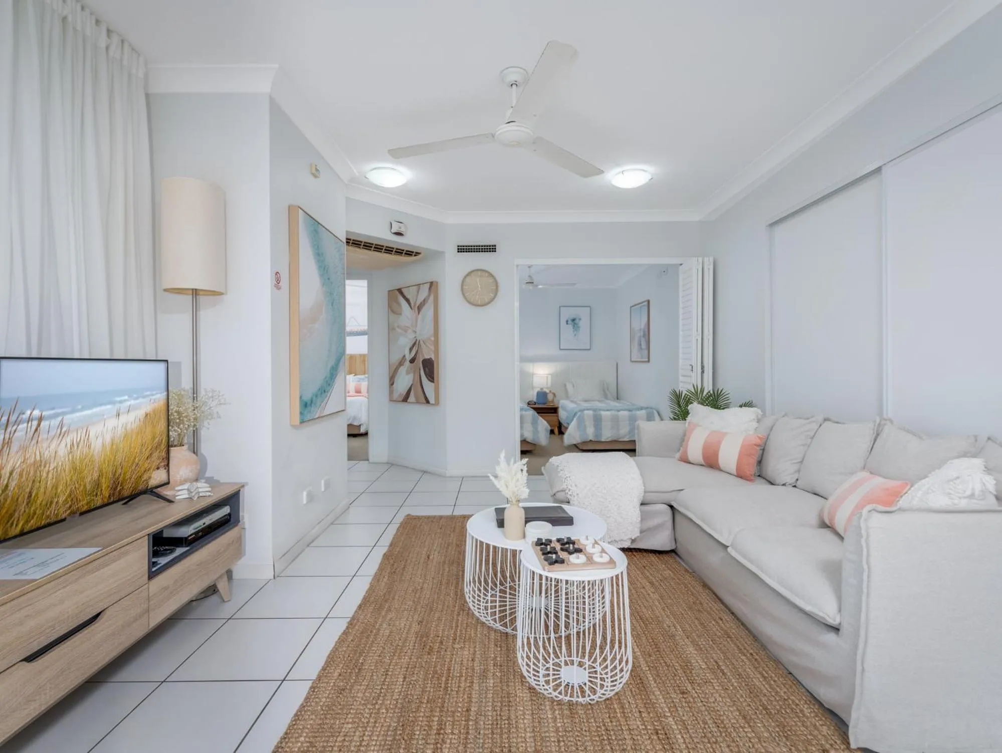Living room in Koola Beach Apartments Bargara