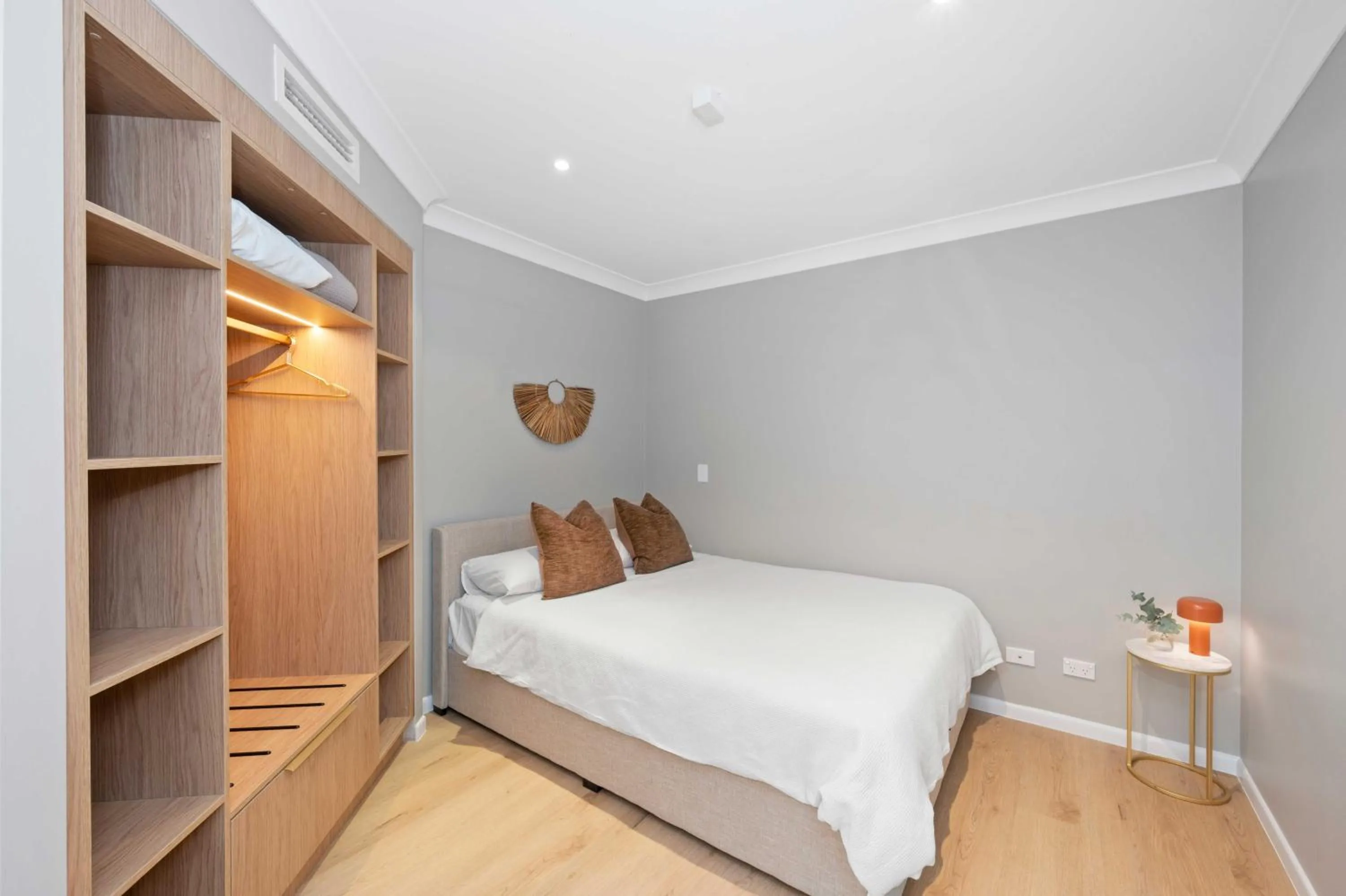Bedroom, Bed in Koola Beach Apartments Bargara