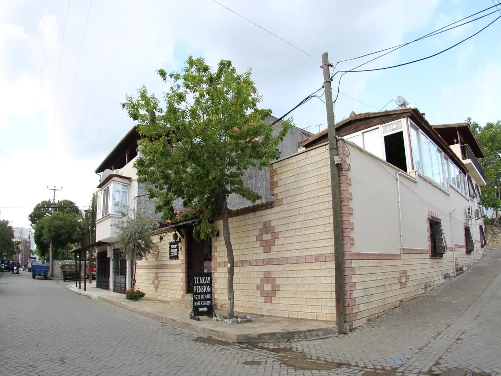 Facade/entrance in Tuncay Pension