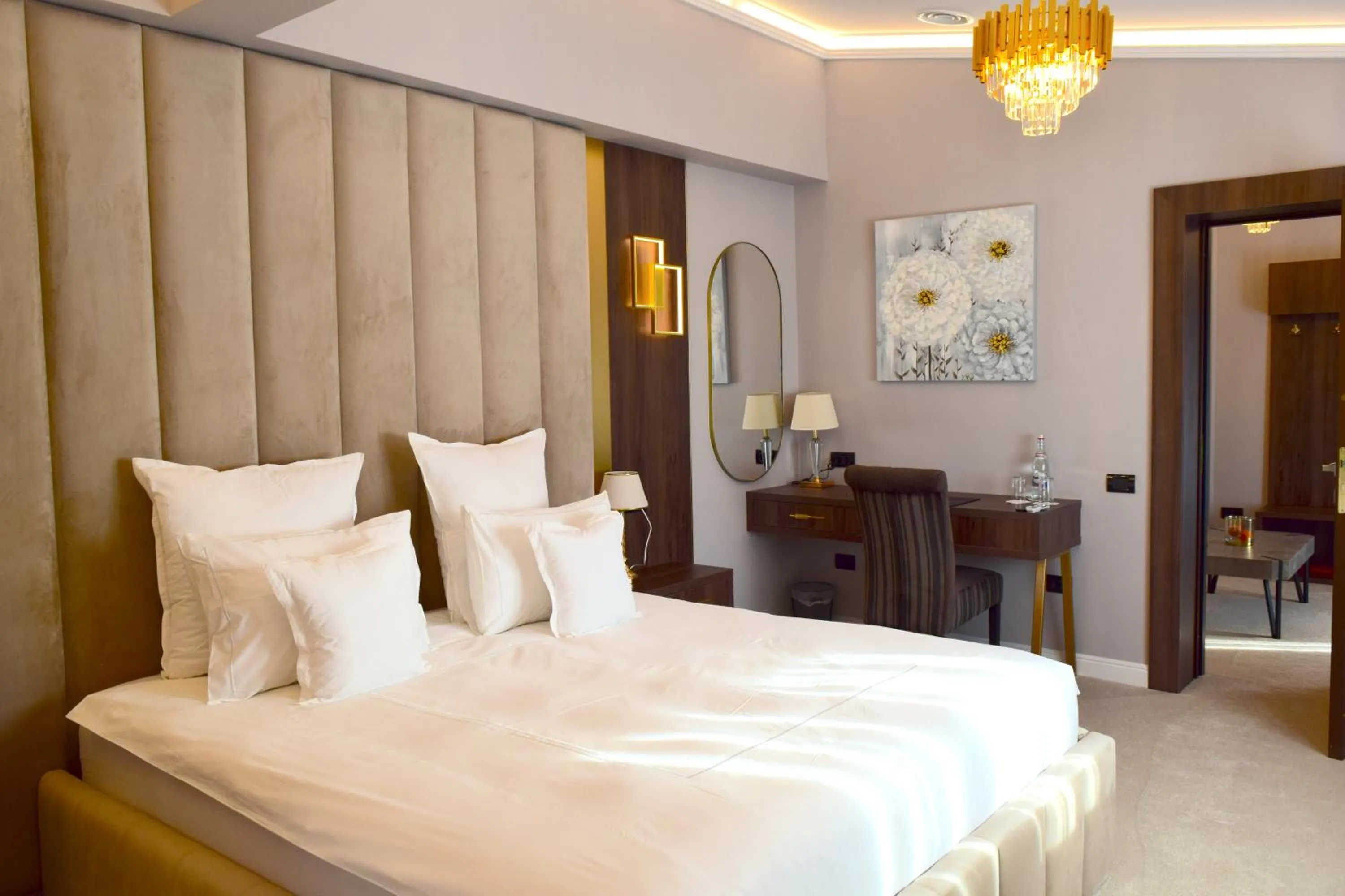 Bed in Hotel 5 Continents