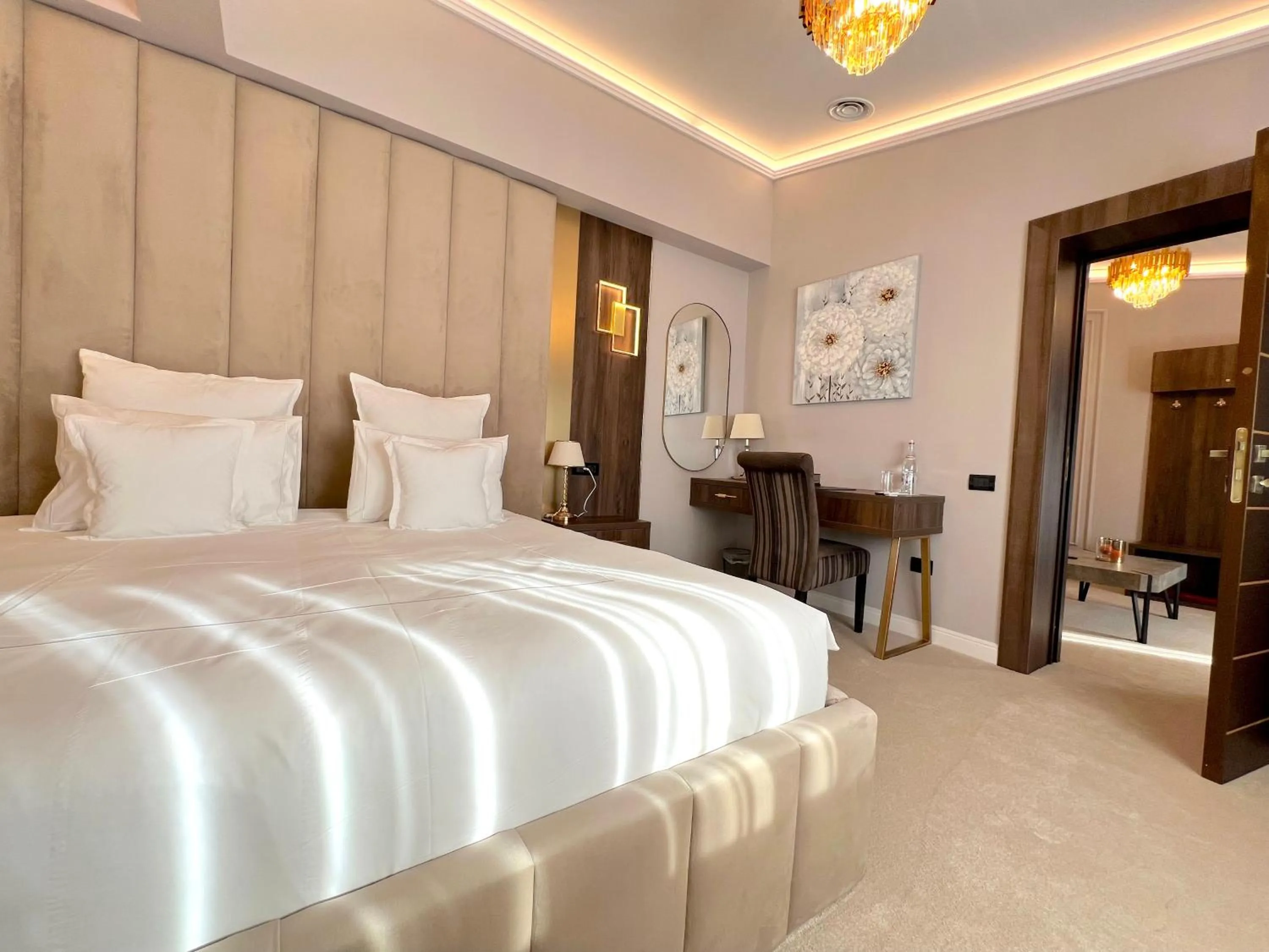 Bed in Hotel 5 Continents