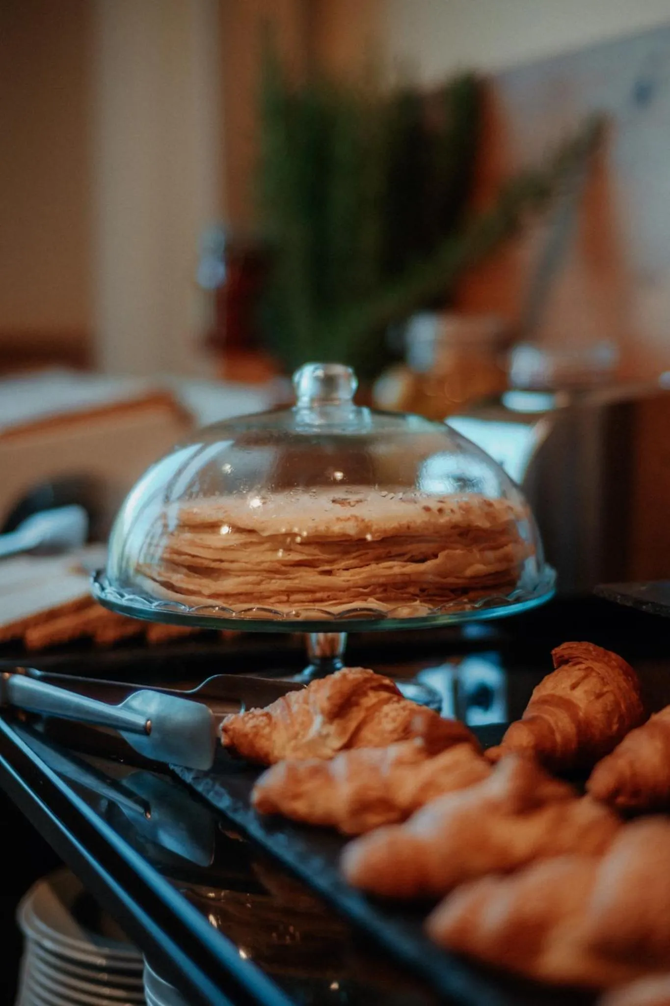 Buffet breakfast in Inselhotel Faakersee