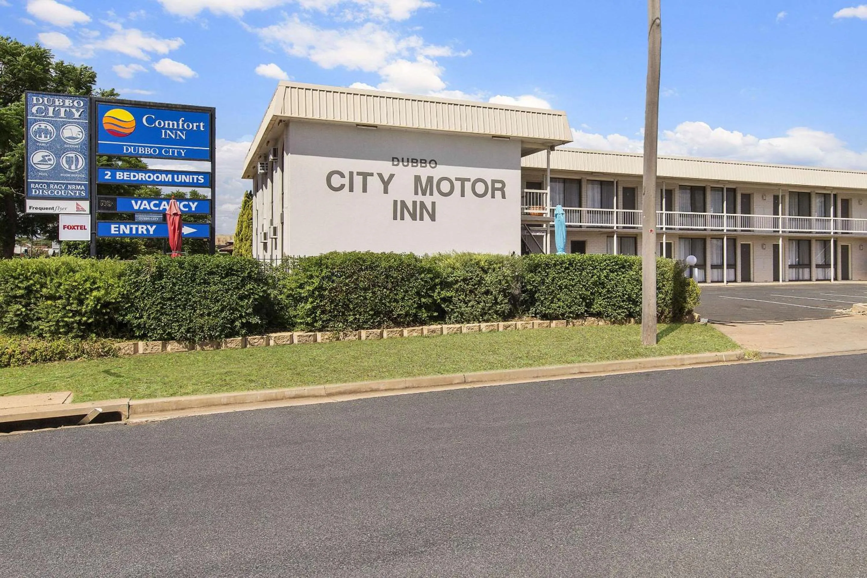 Property building in Comfort Inn Dubbo City
