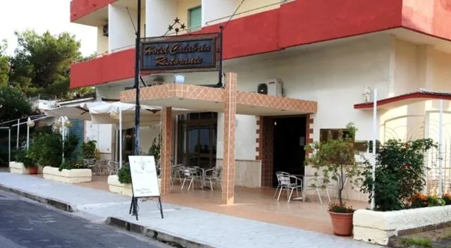 Facade/entrance in Hotel Calabria