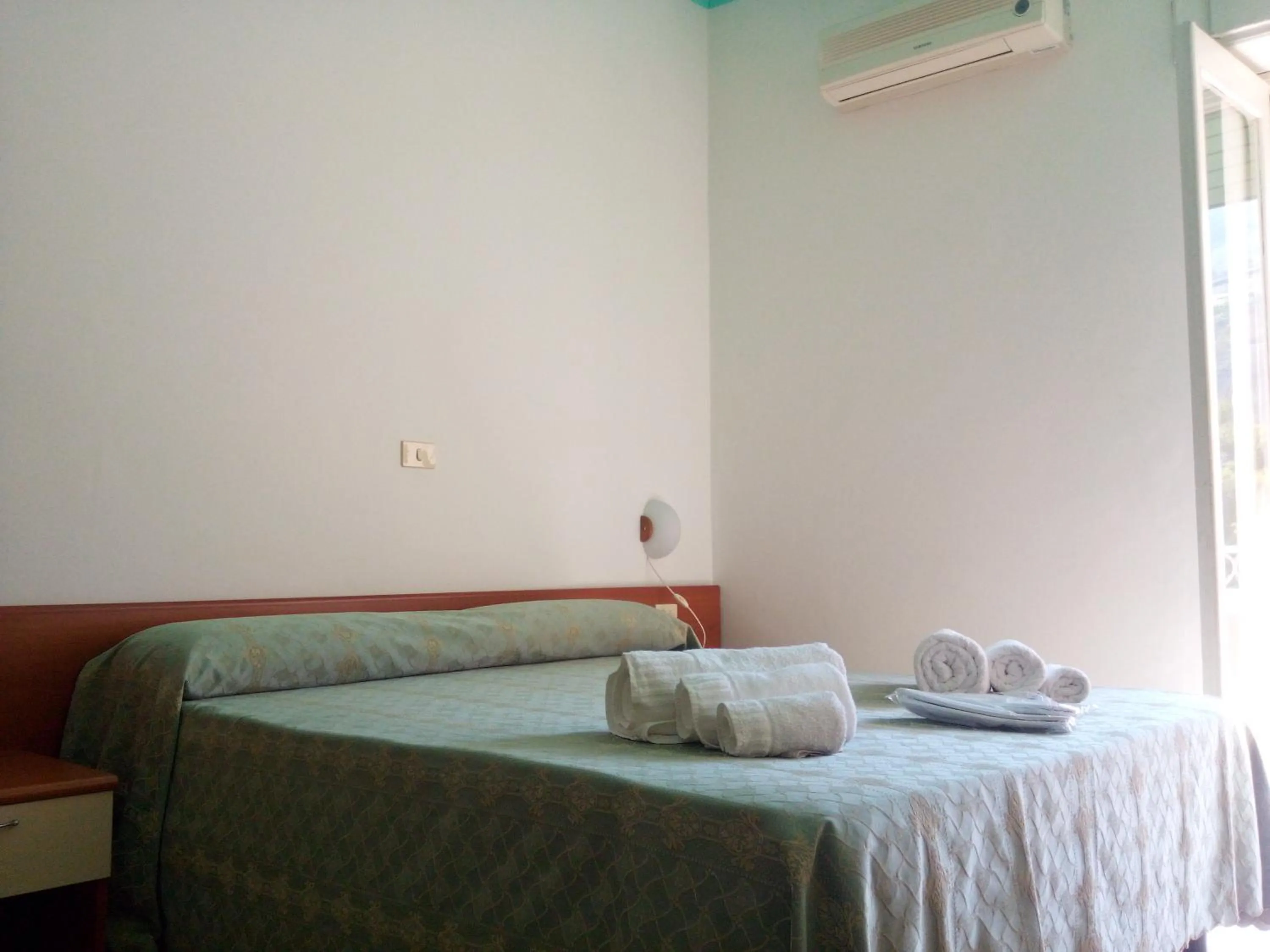 Bed in Hotel Calabria