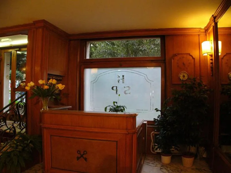 Lobby or reception in Hotel San Pietro