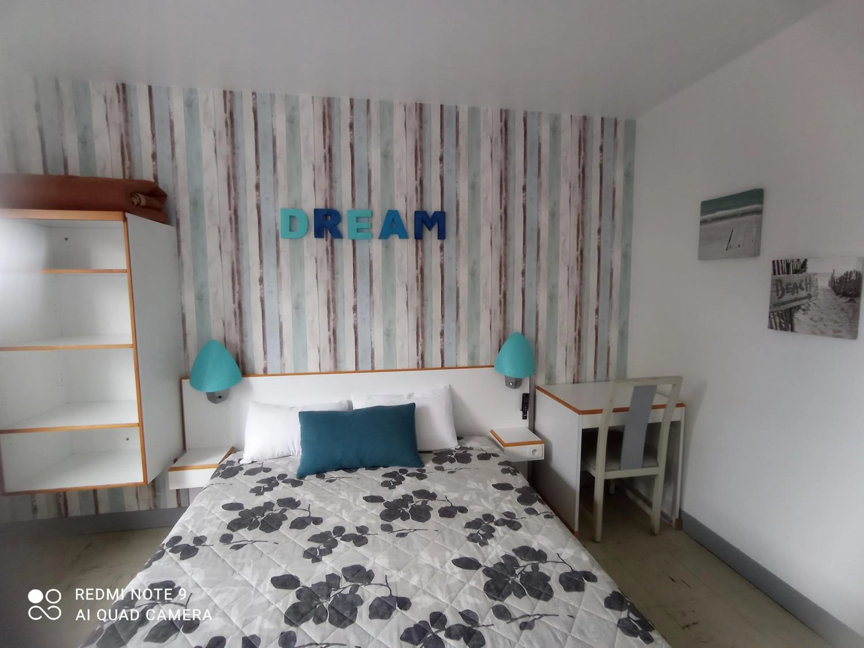 Bed in hotel l'échappée d'oléron