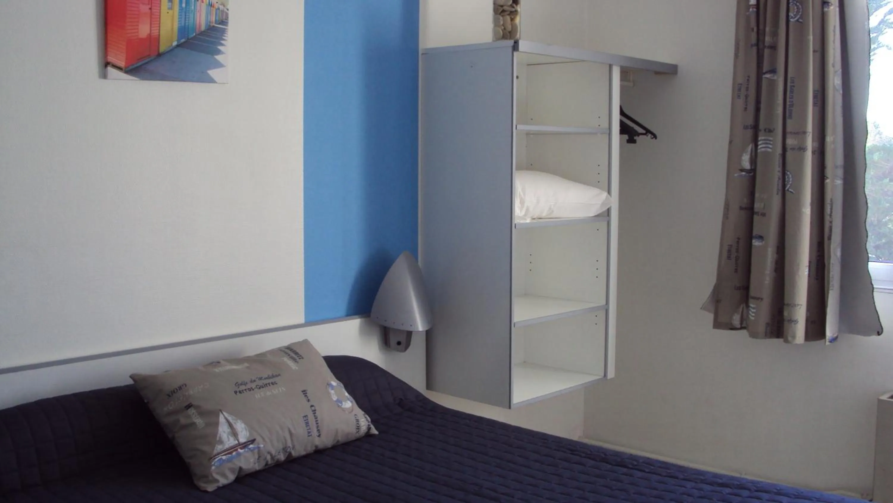 Bed in hotel l'échappée d'oléron