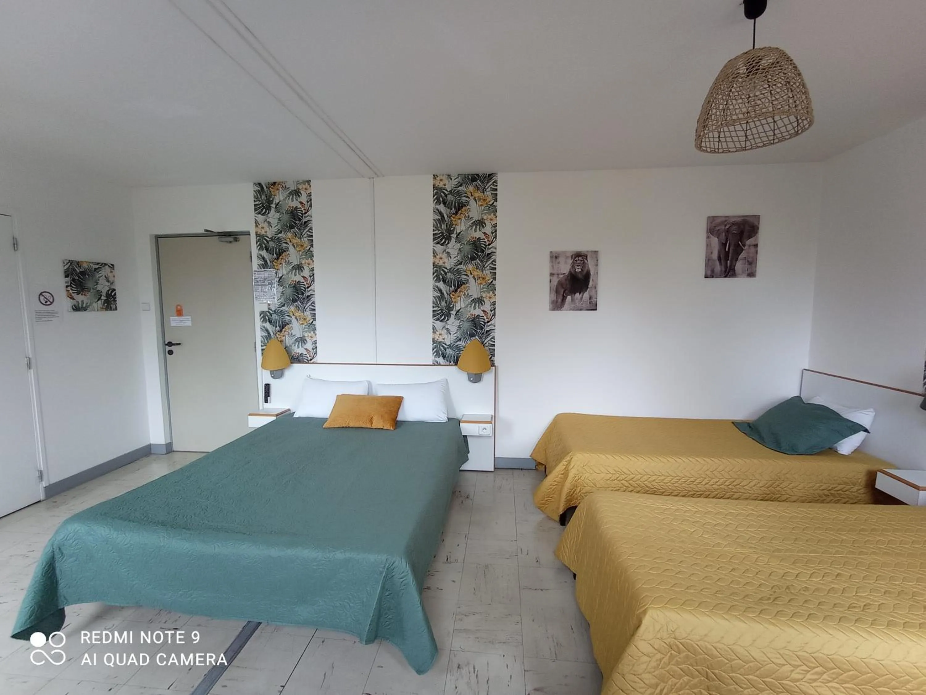 Bed in hotel l'échappée d'oléron