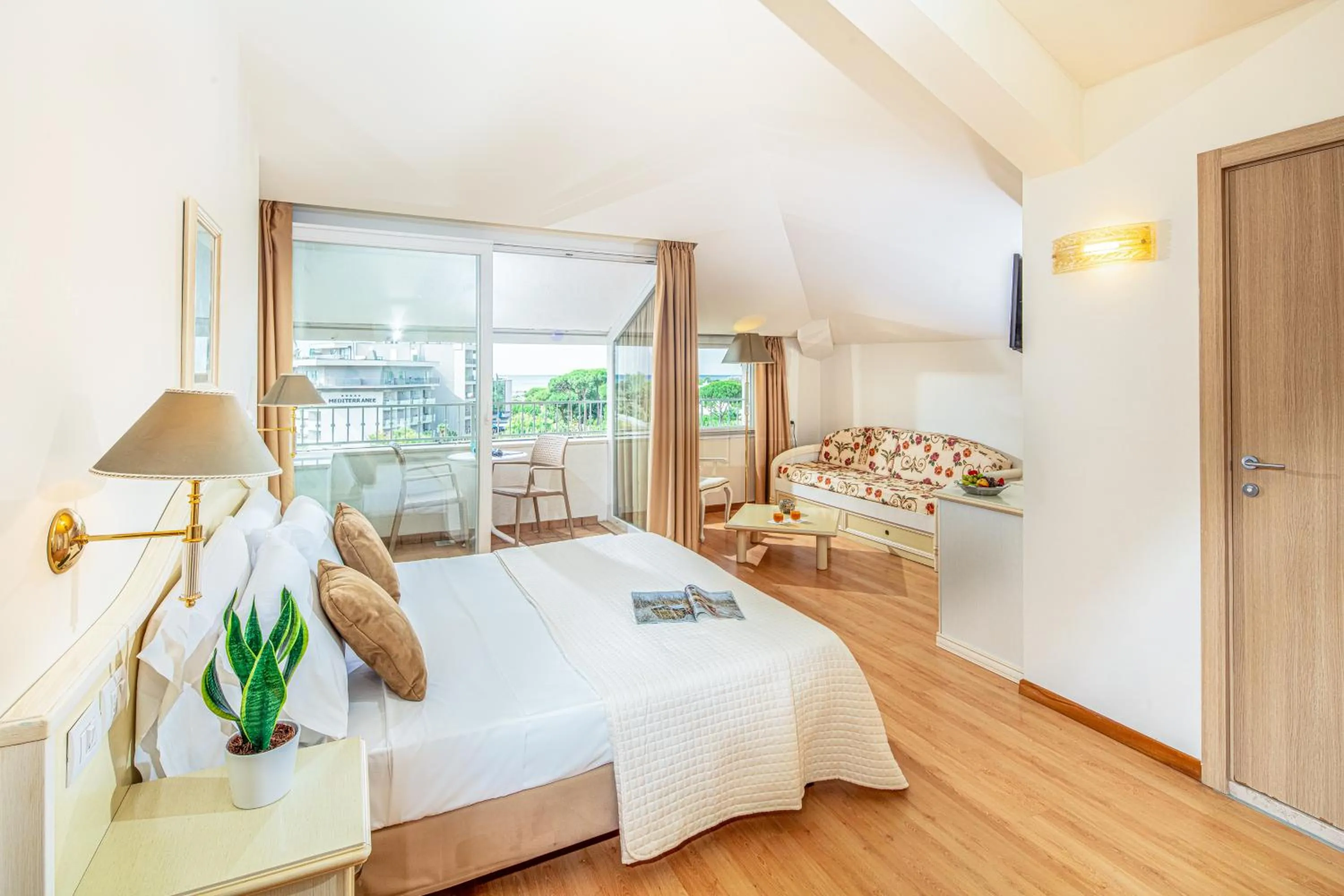 Property building in Hotel Jasminum