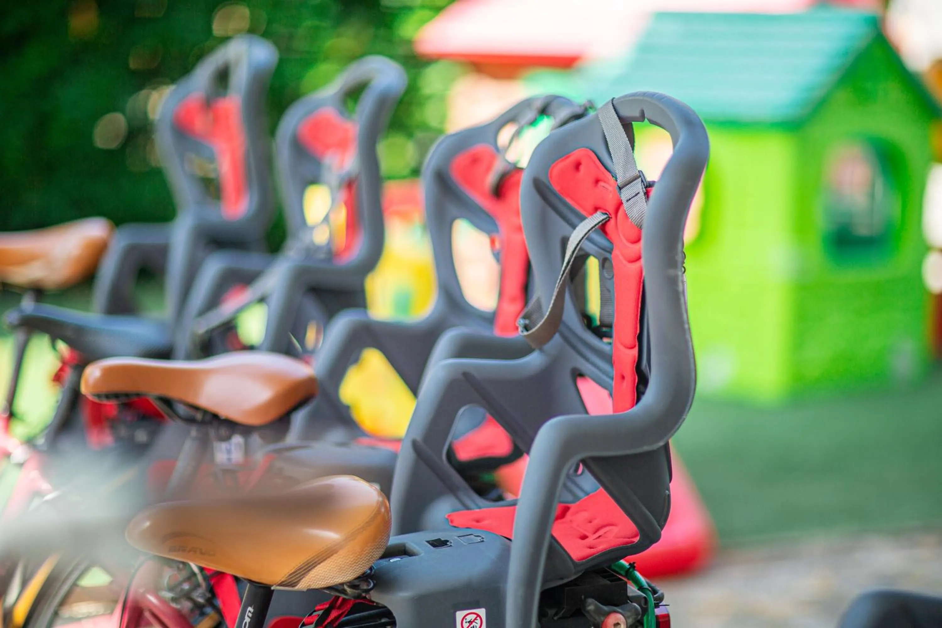 Restaurant/places to eat in Hotel Jasminum