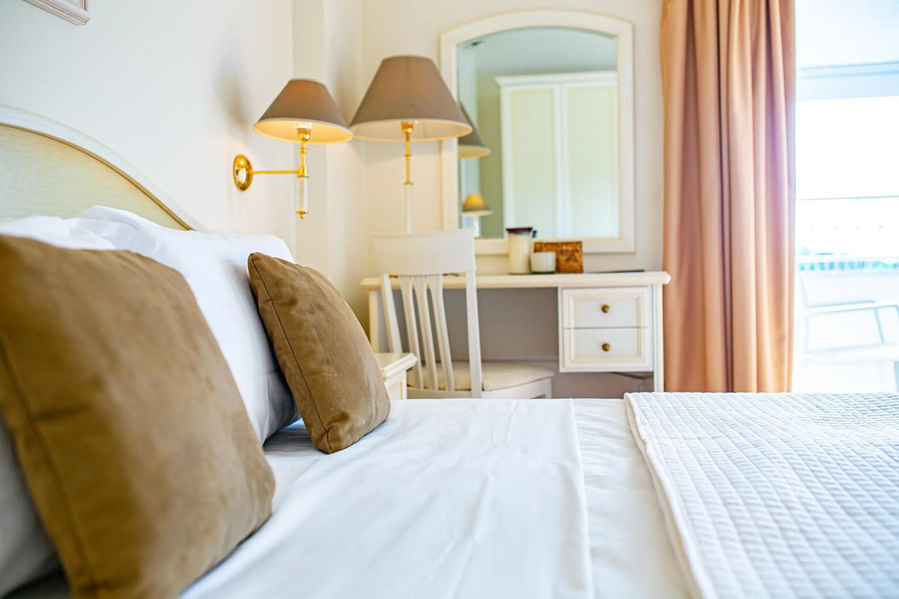 Property building in Hotel Jasminum