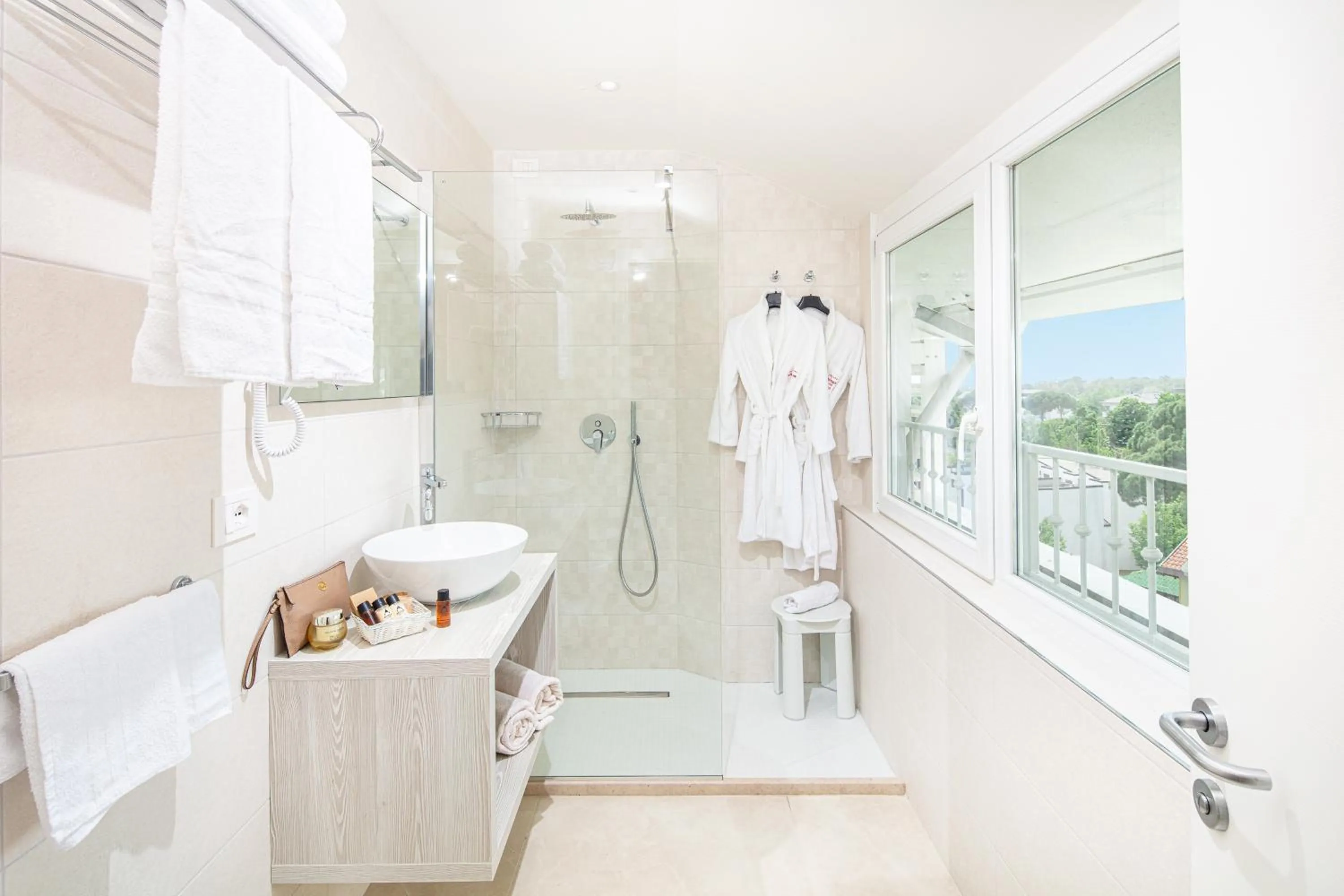 Property building in Hotel Jasminum