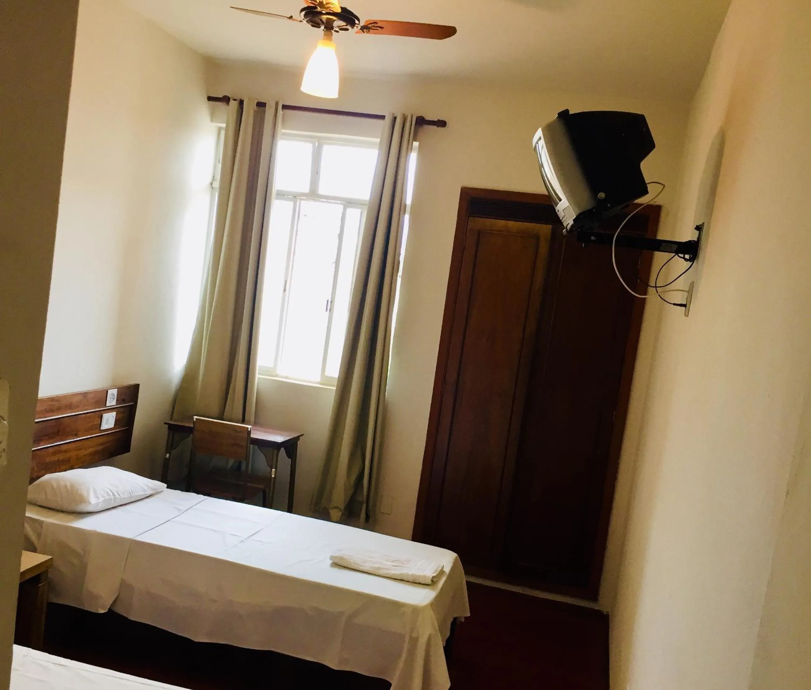 Photo of the whole room in Brasil Hotel