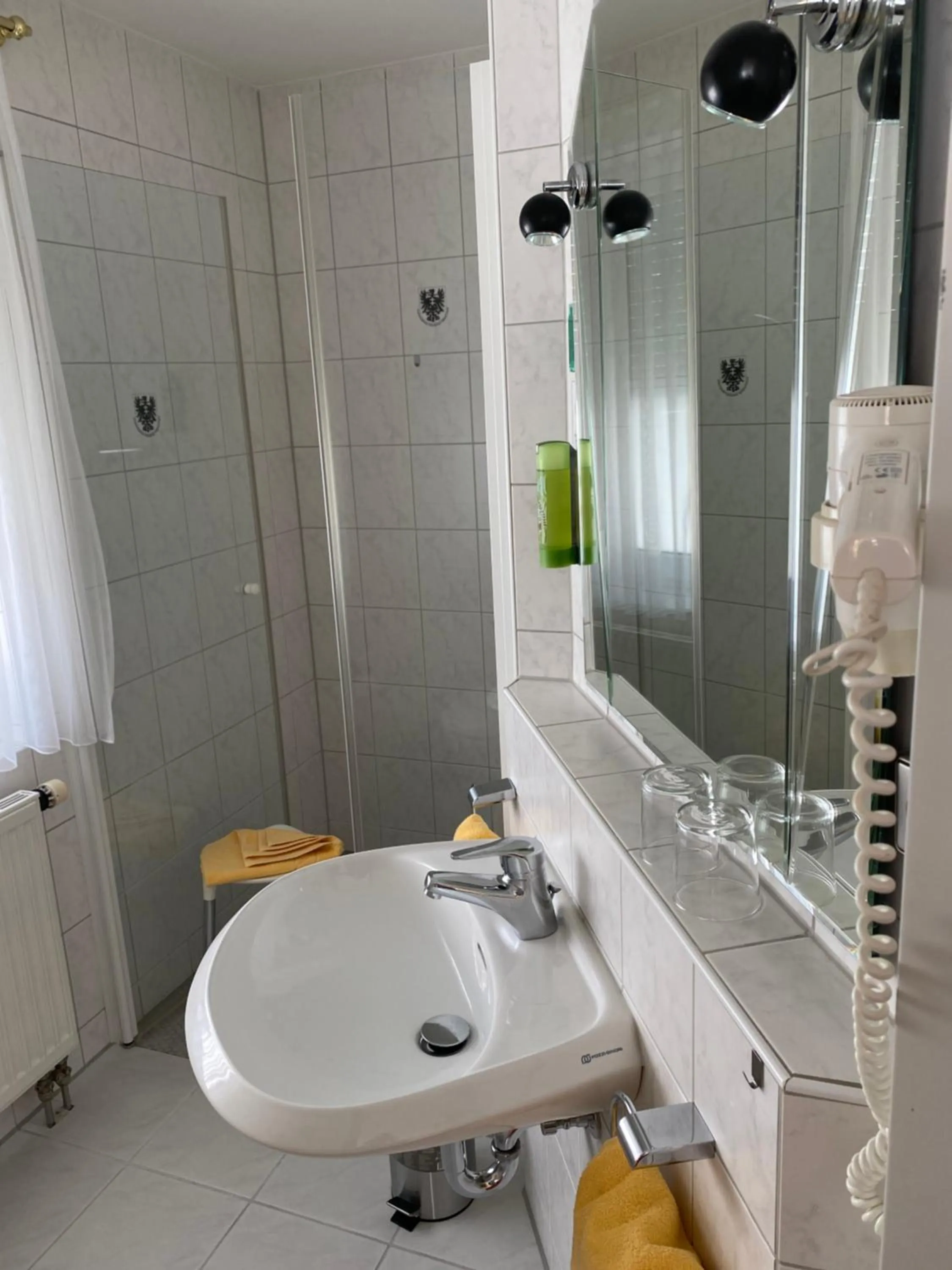 Shower in Hotel & Restaurant Mainaublick