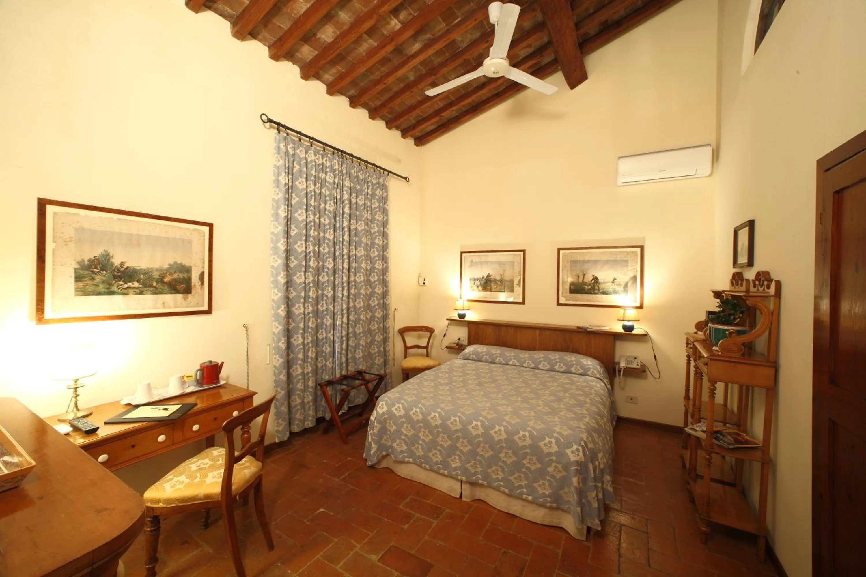 Photo of the whole room, Bed in Rovezzano B&B