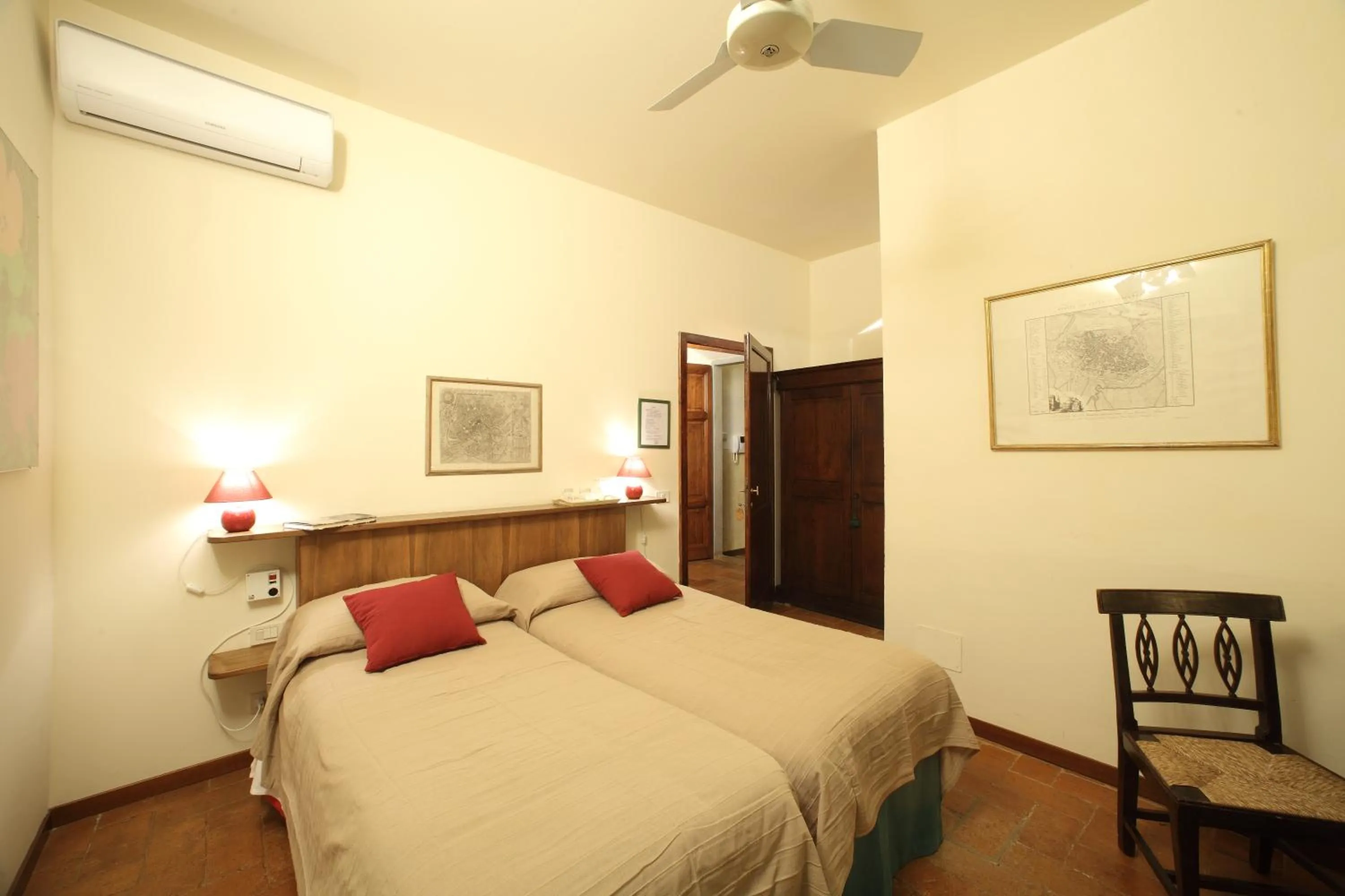 Photo of the whole room, Bed in Rovezzano B&B