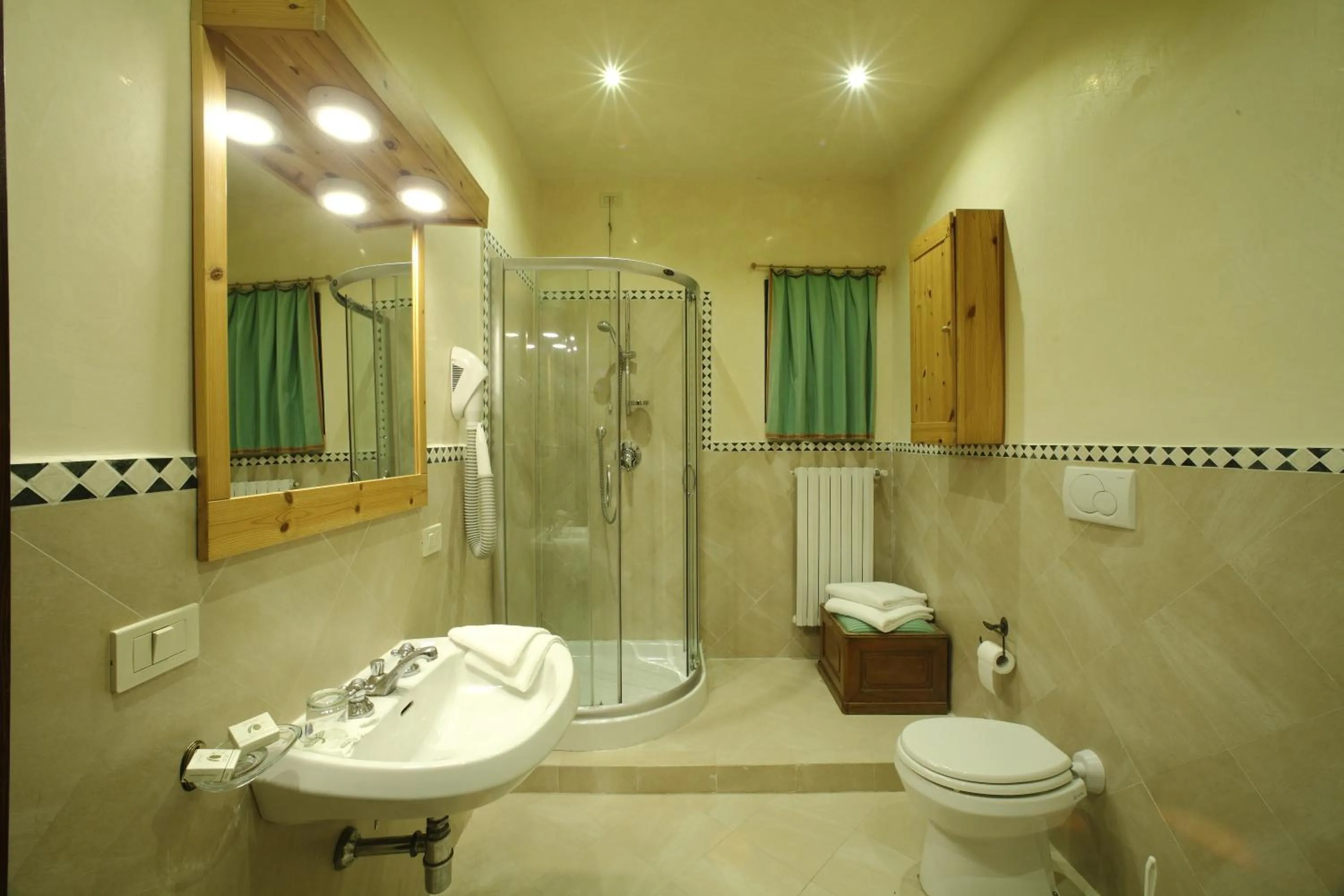Bathroom in Rovezzano B&B
