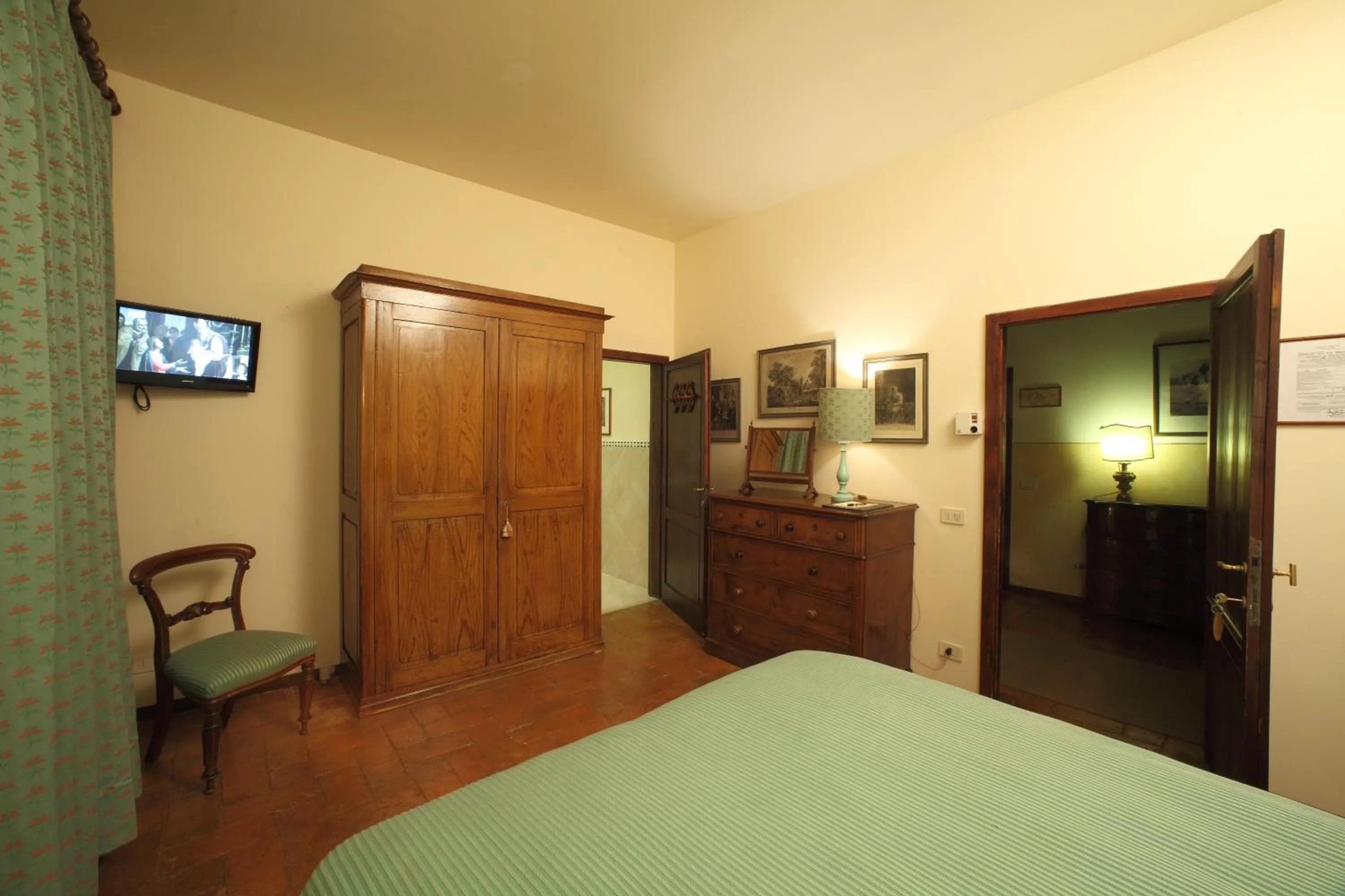 Photo of the whole room, Bed in Rovezzano B&B