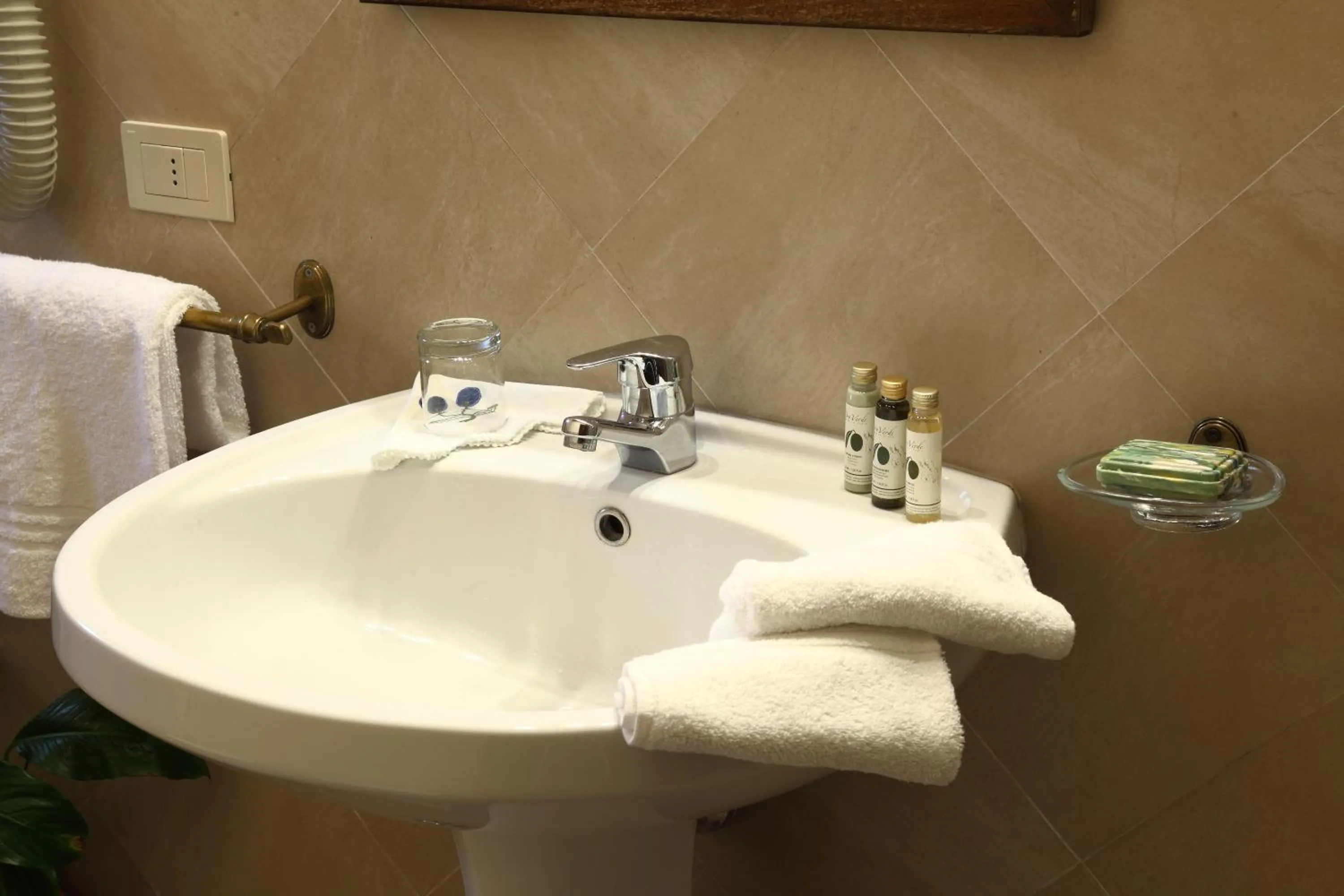 Bathroom in Rovezzano B&B