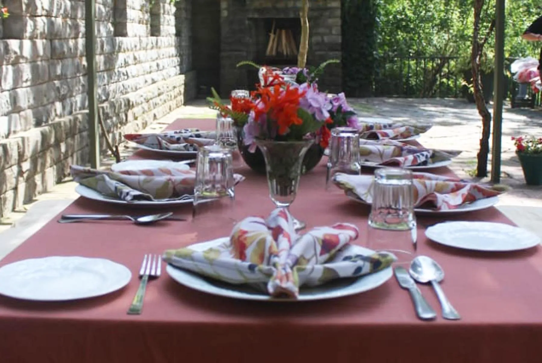 Restaurant/places to eat in 7 Pines Kasauli