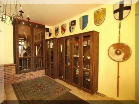 Decorative detail in Hotel Bozi Dar - Excalibur