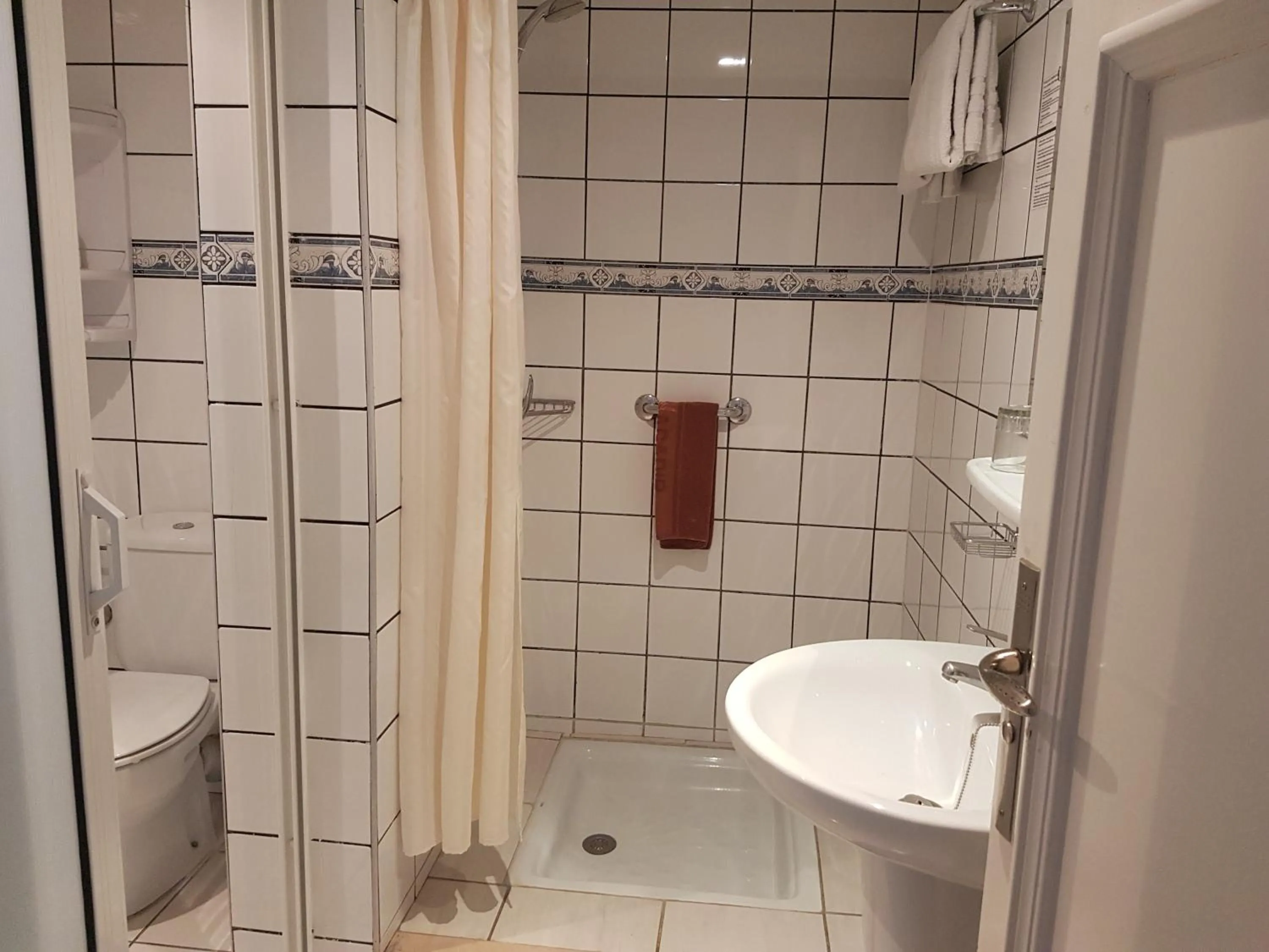 Shower in Residence Yasmina Agadir
