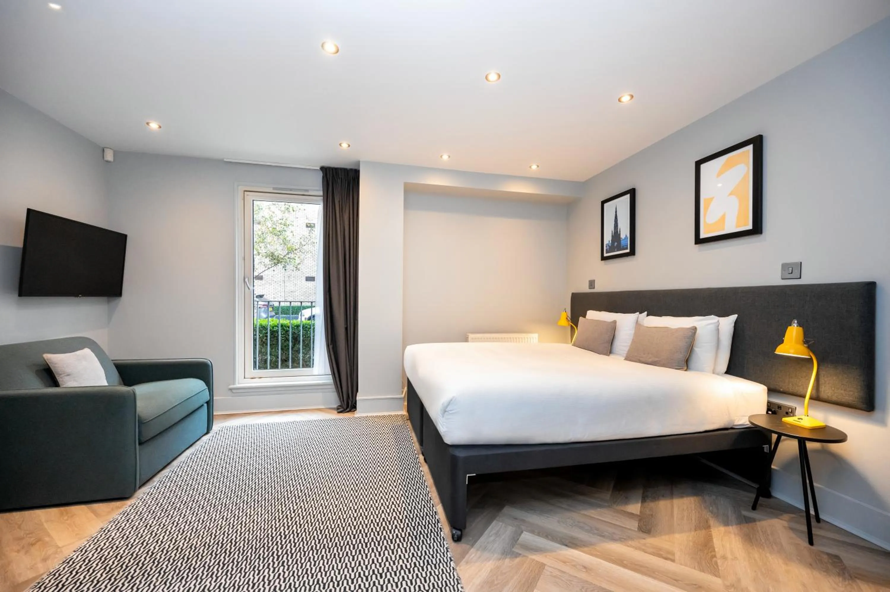 Bed in Staycity Aparthotels Edinburgh West End