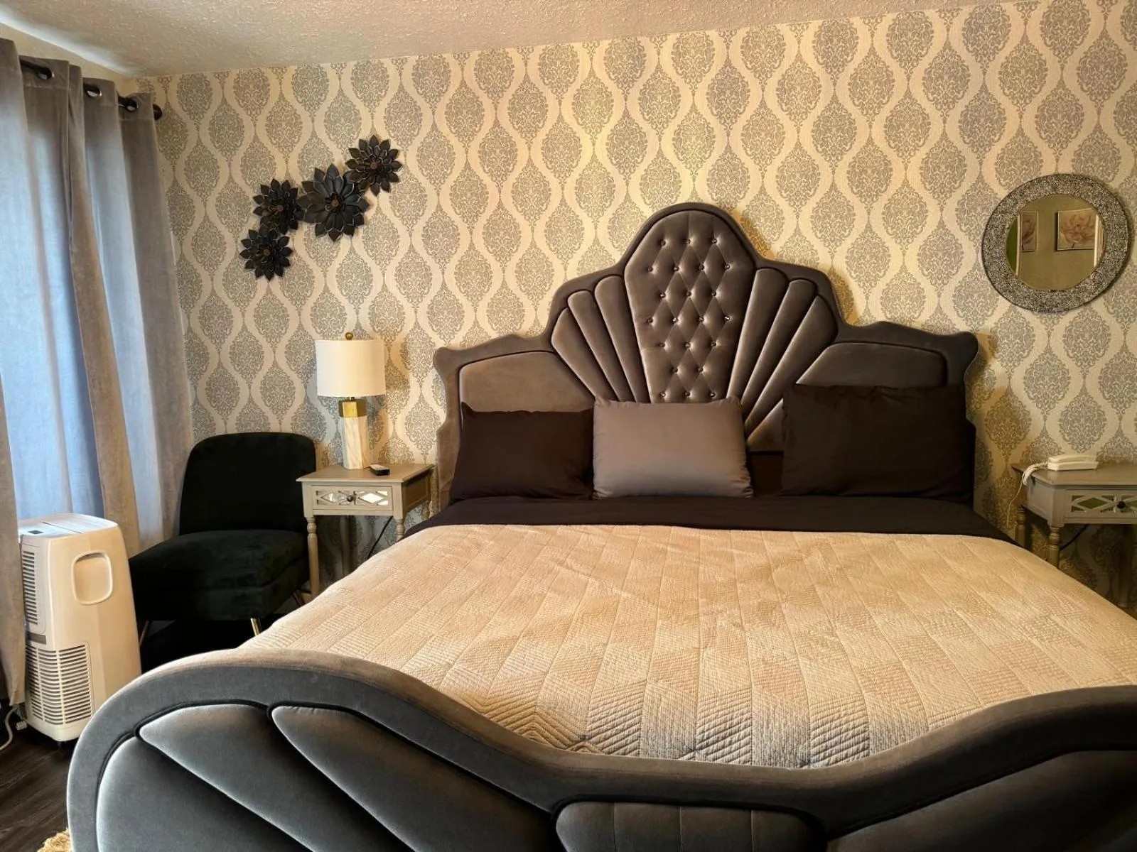 The Village Inn Hotel