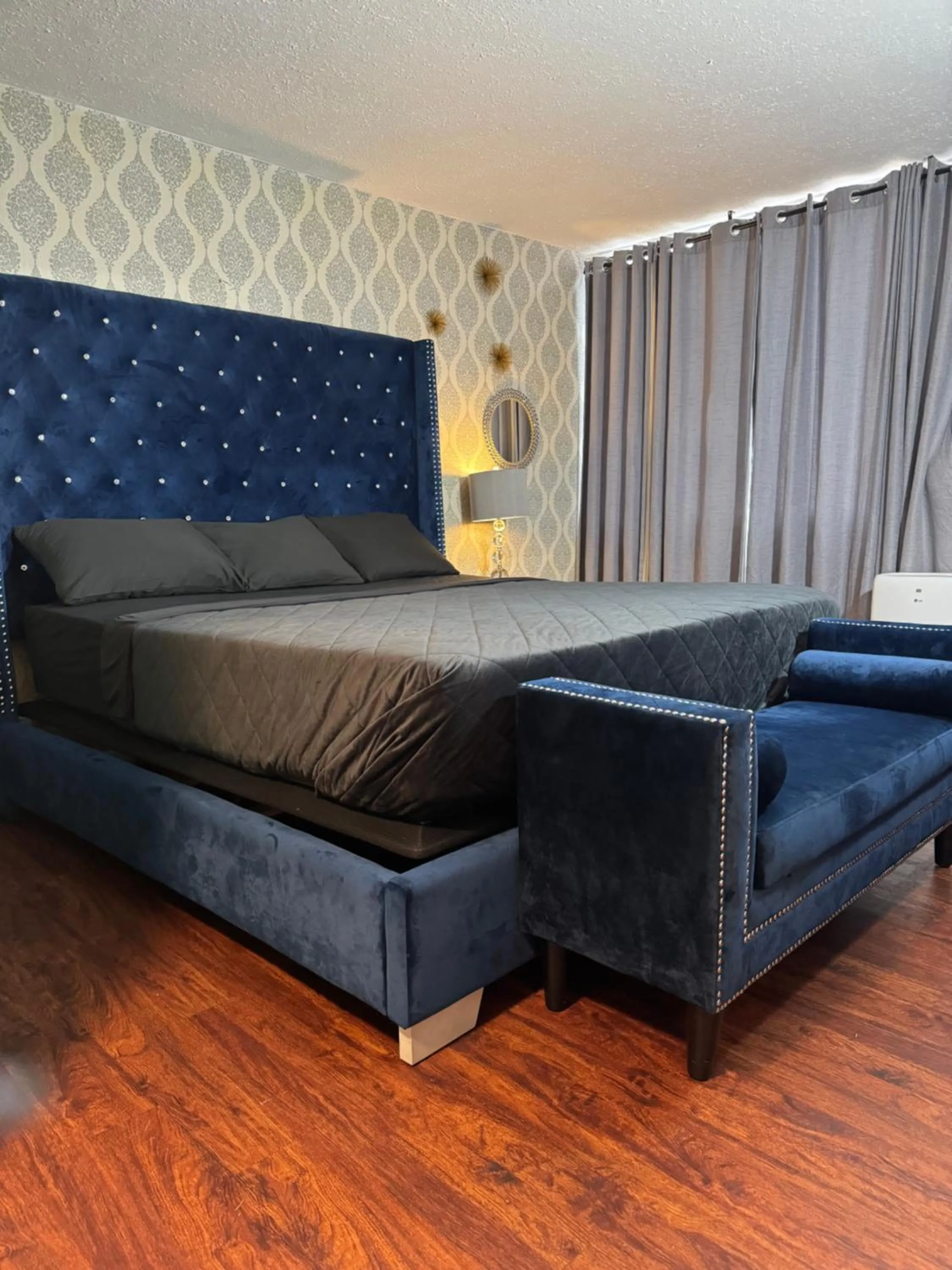 The Village Inn Hotel