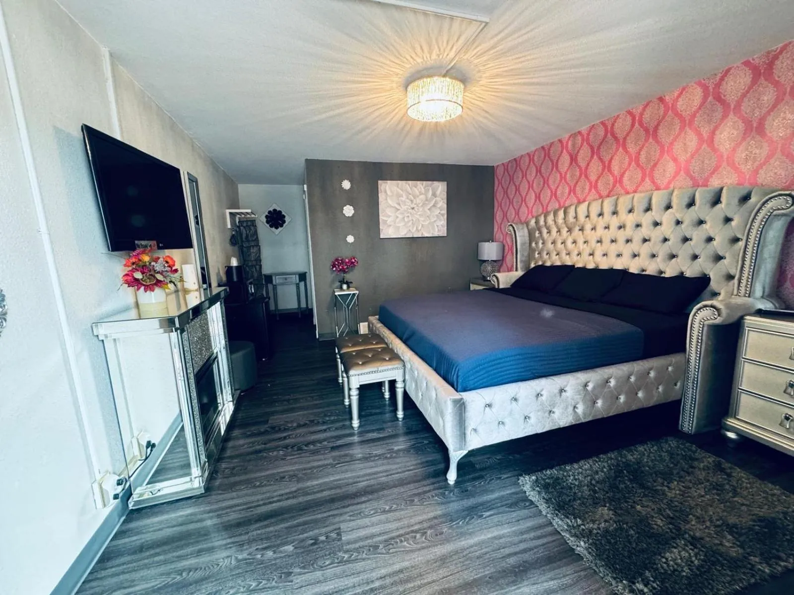 The Village Inn Hotel