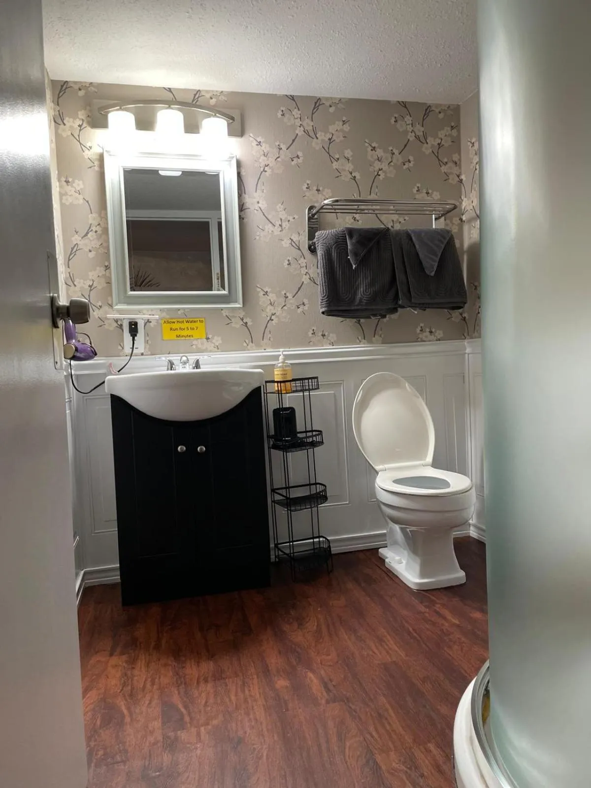 The Village Inn Hotel