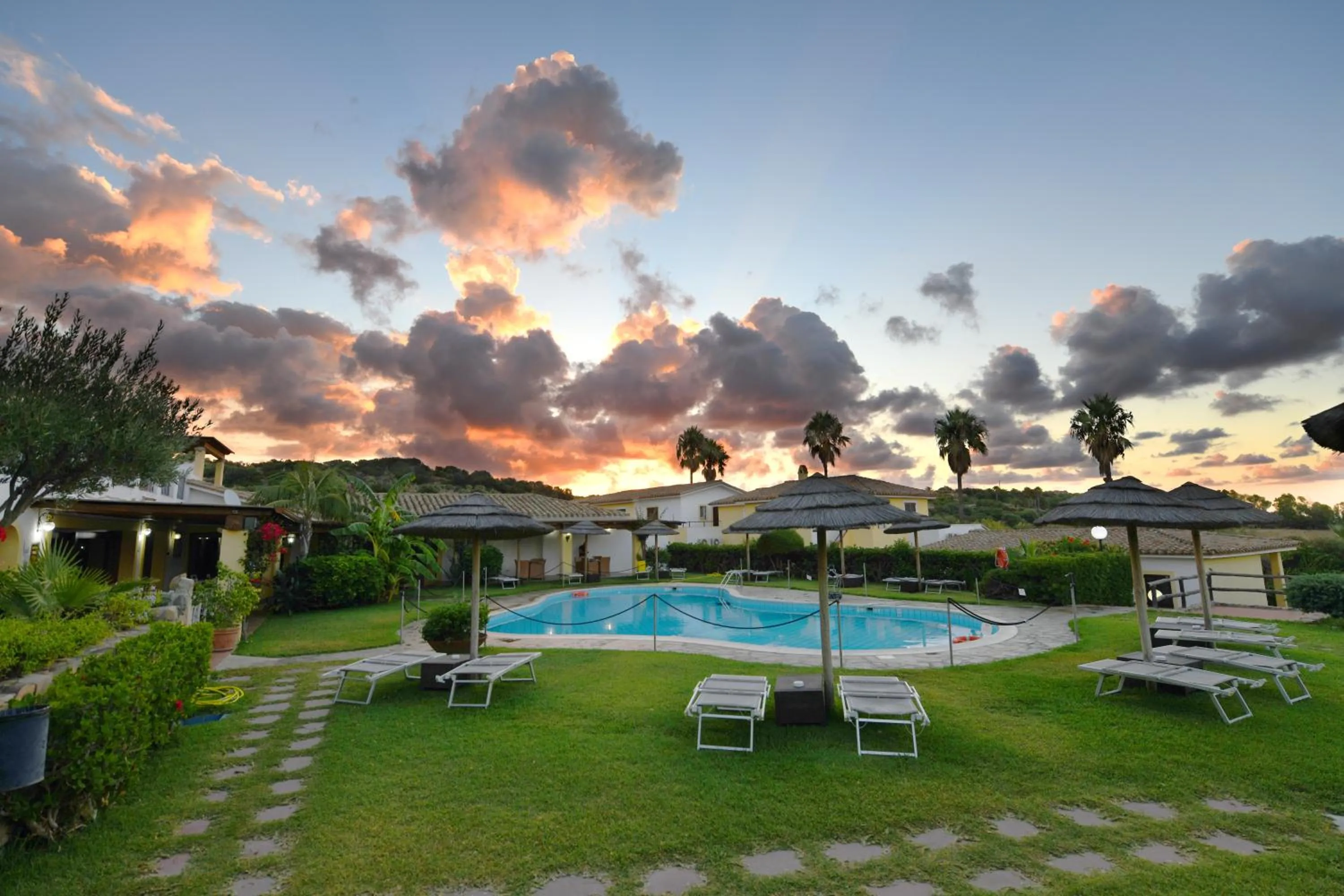 Pool view in Residence Le Bouganville