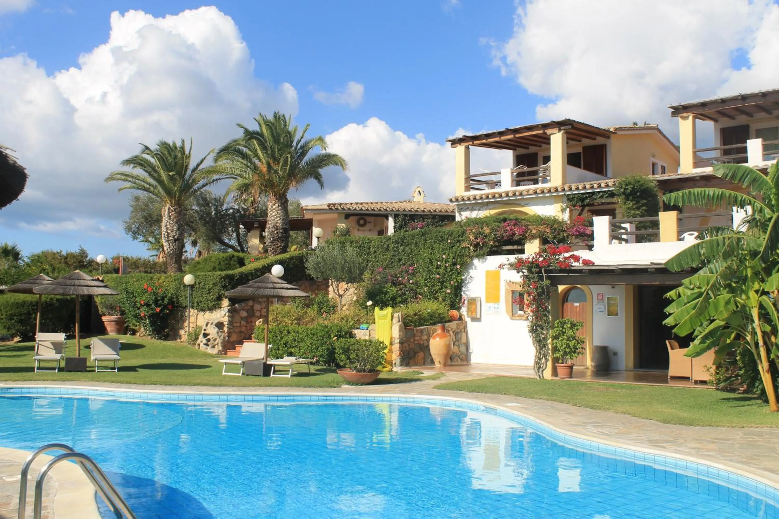 Facade/entrance in Residence Le Bouganville