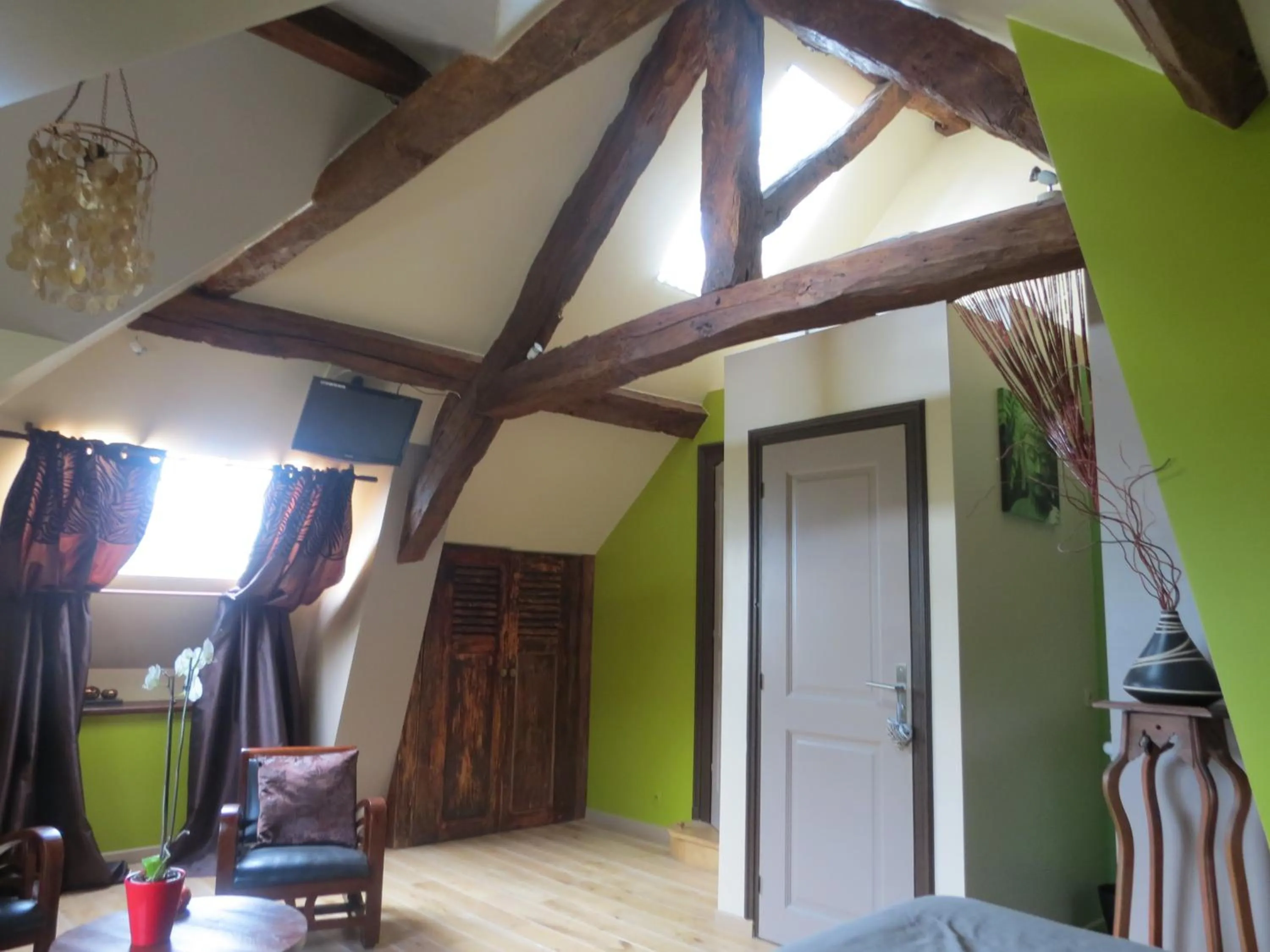 Decorative detail in Demeure d'Hôtes L'Hermitage