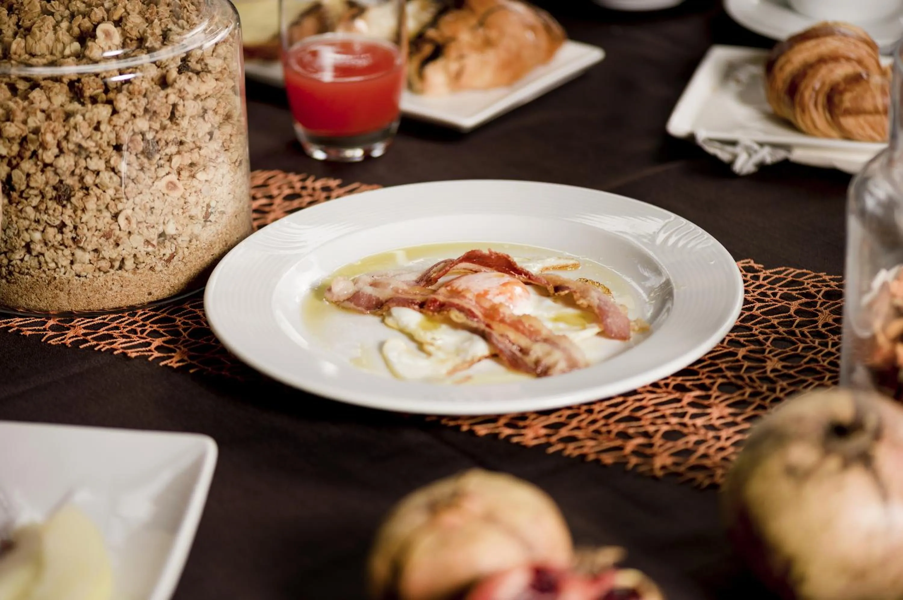 Food and drinks in Hotel Ristorante Dragonara